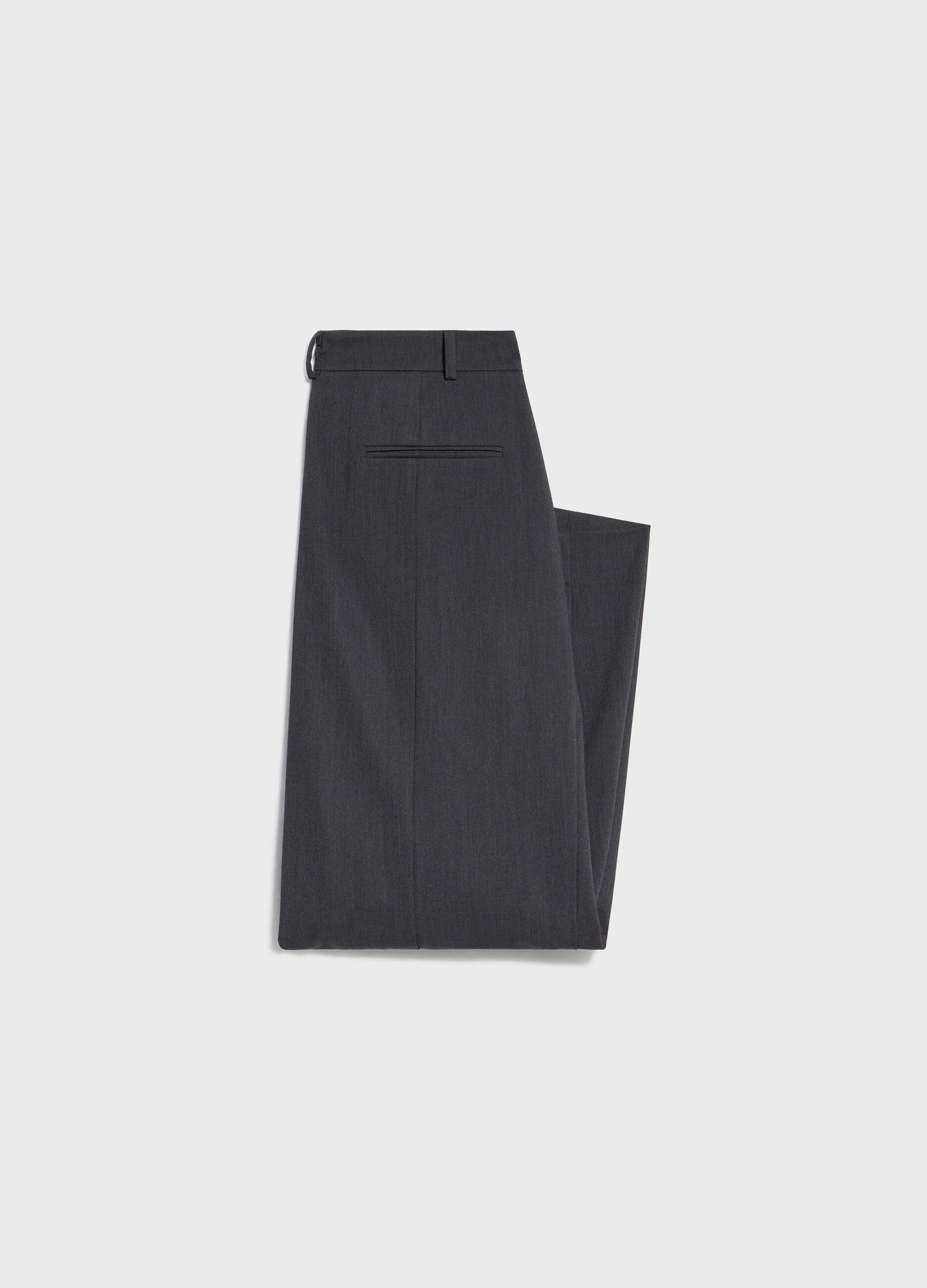 Pencil skirt with double darts