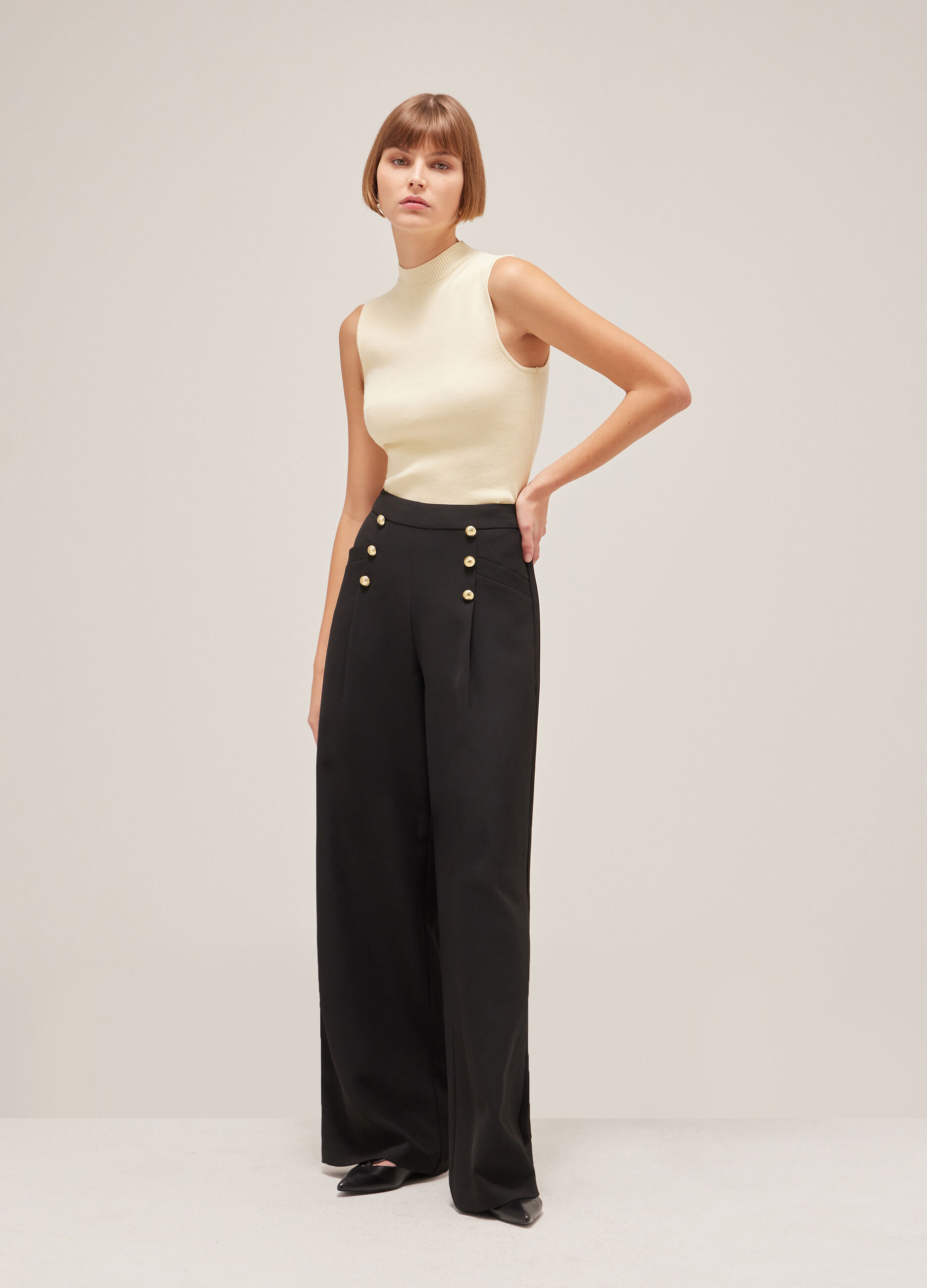 Palazzo trousers with side buttons_0