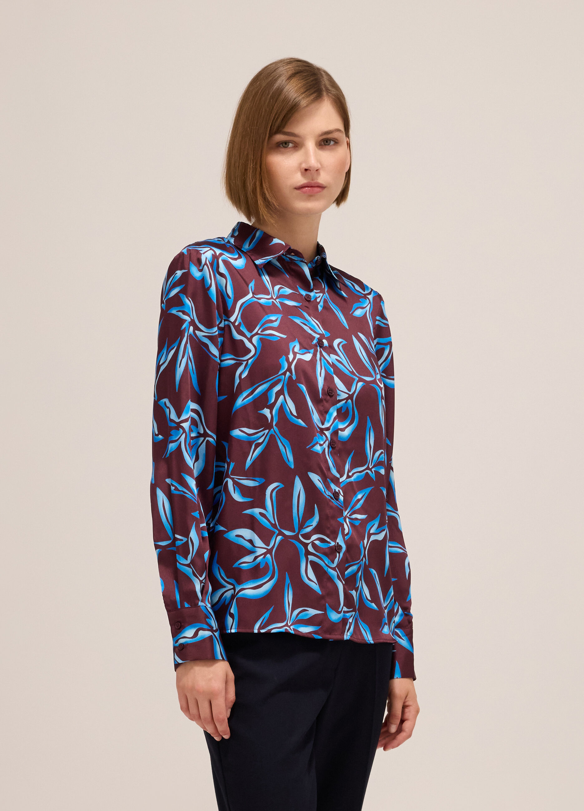 Shirt with floral print