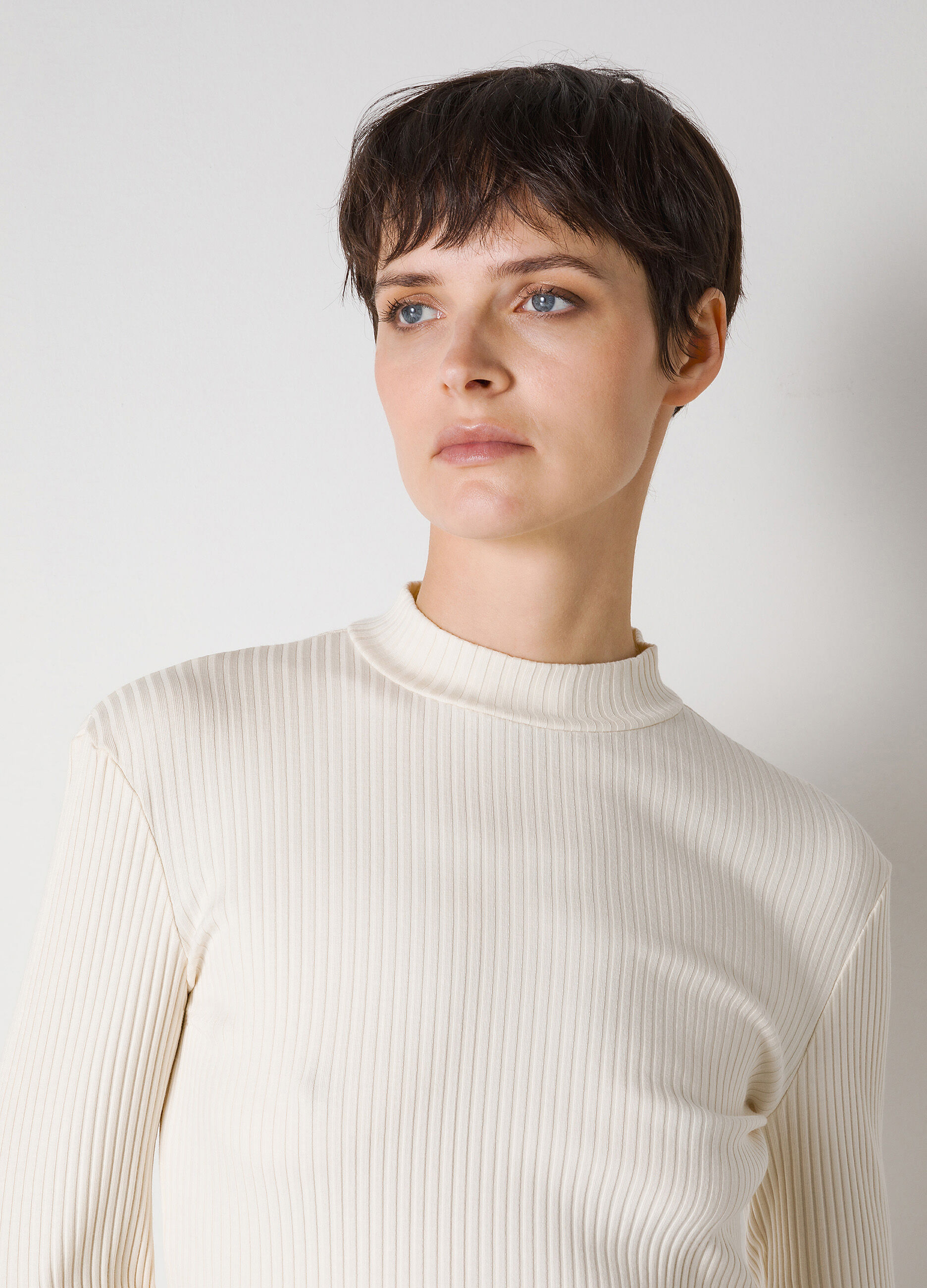 White silk blend tricot top