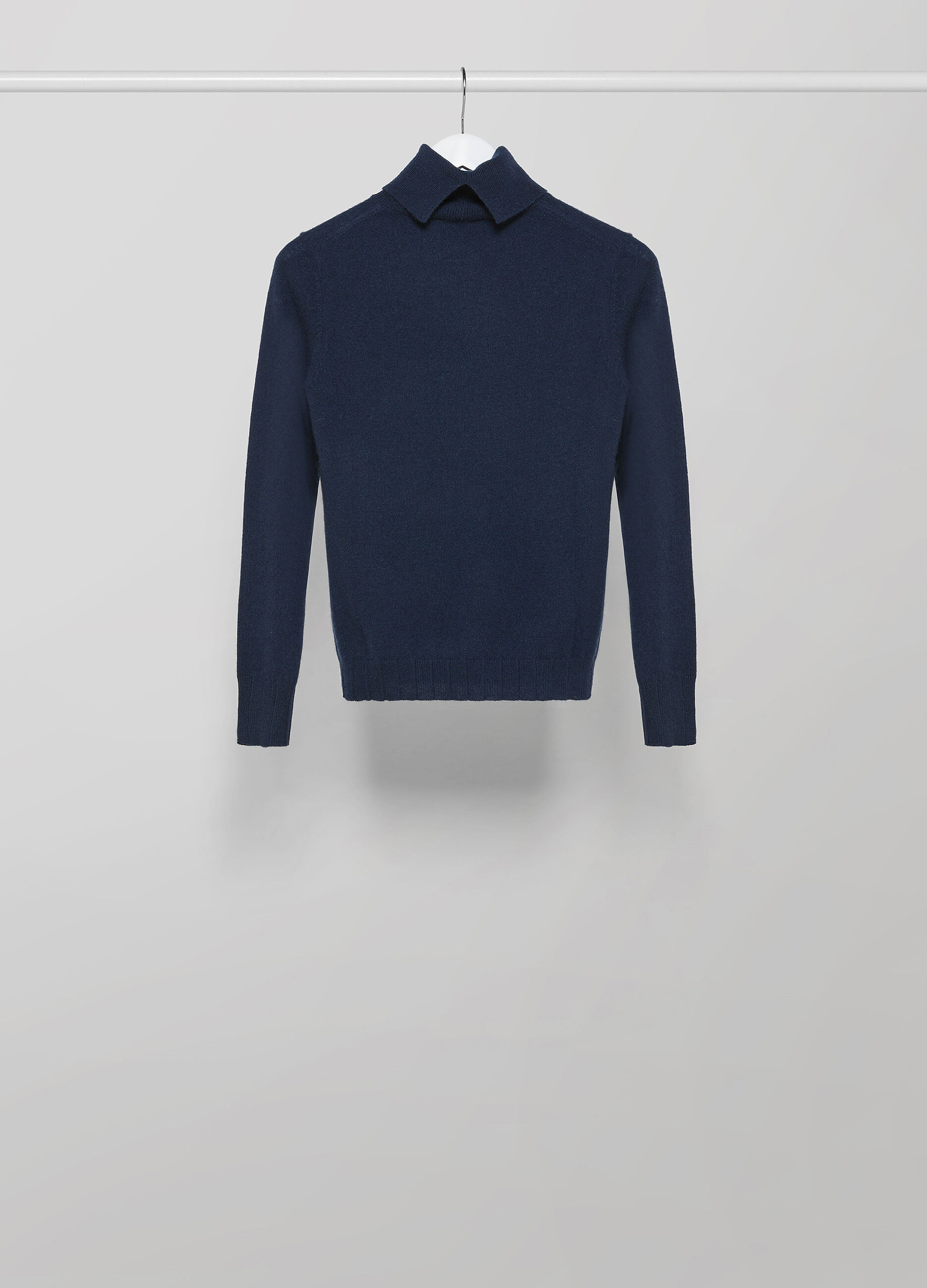 Pure cashmere turtleneck