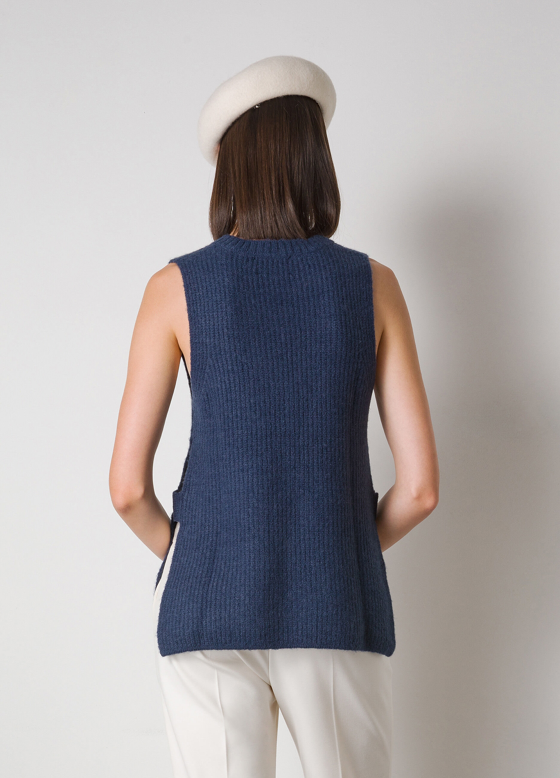 Wool-blend tricot waistcoat with side slits
