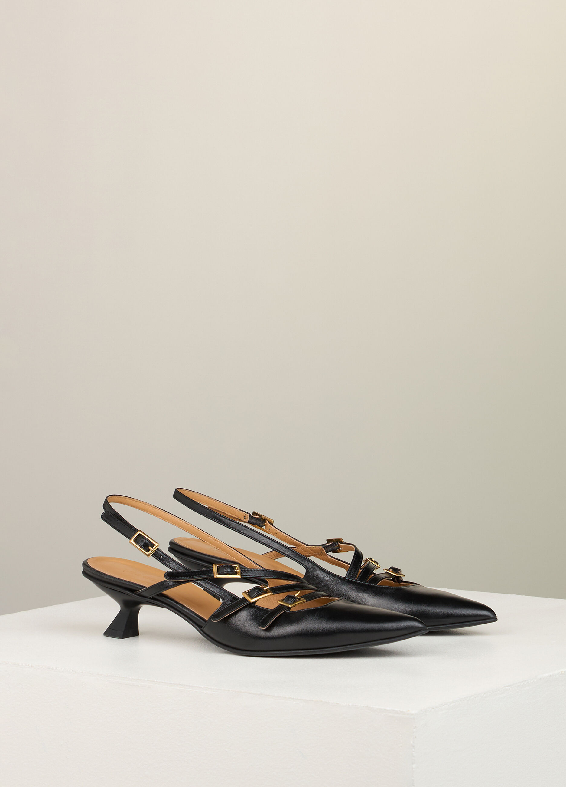 Escarpins bas en cuir