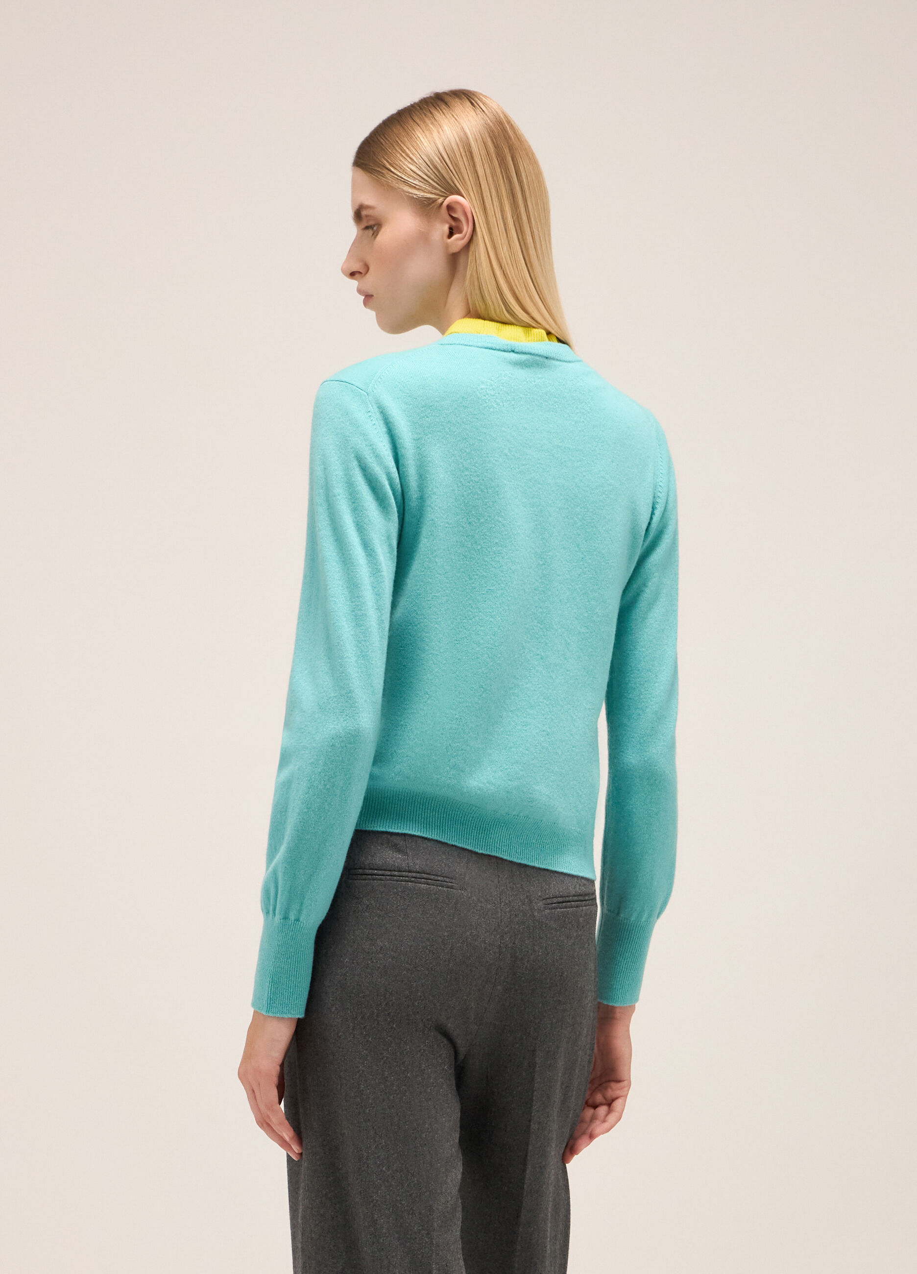 Knitted cardigan in merino wool  