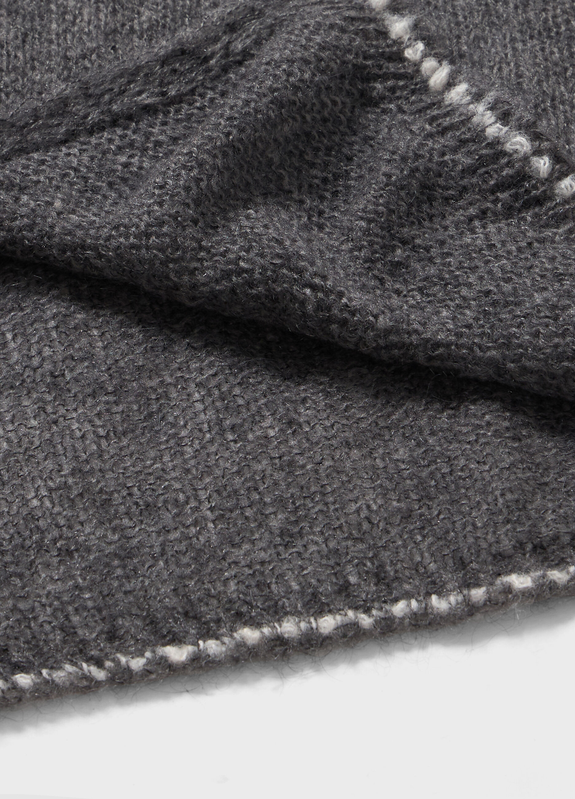 Stole in mohair and acrylic blend
