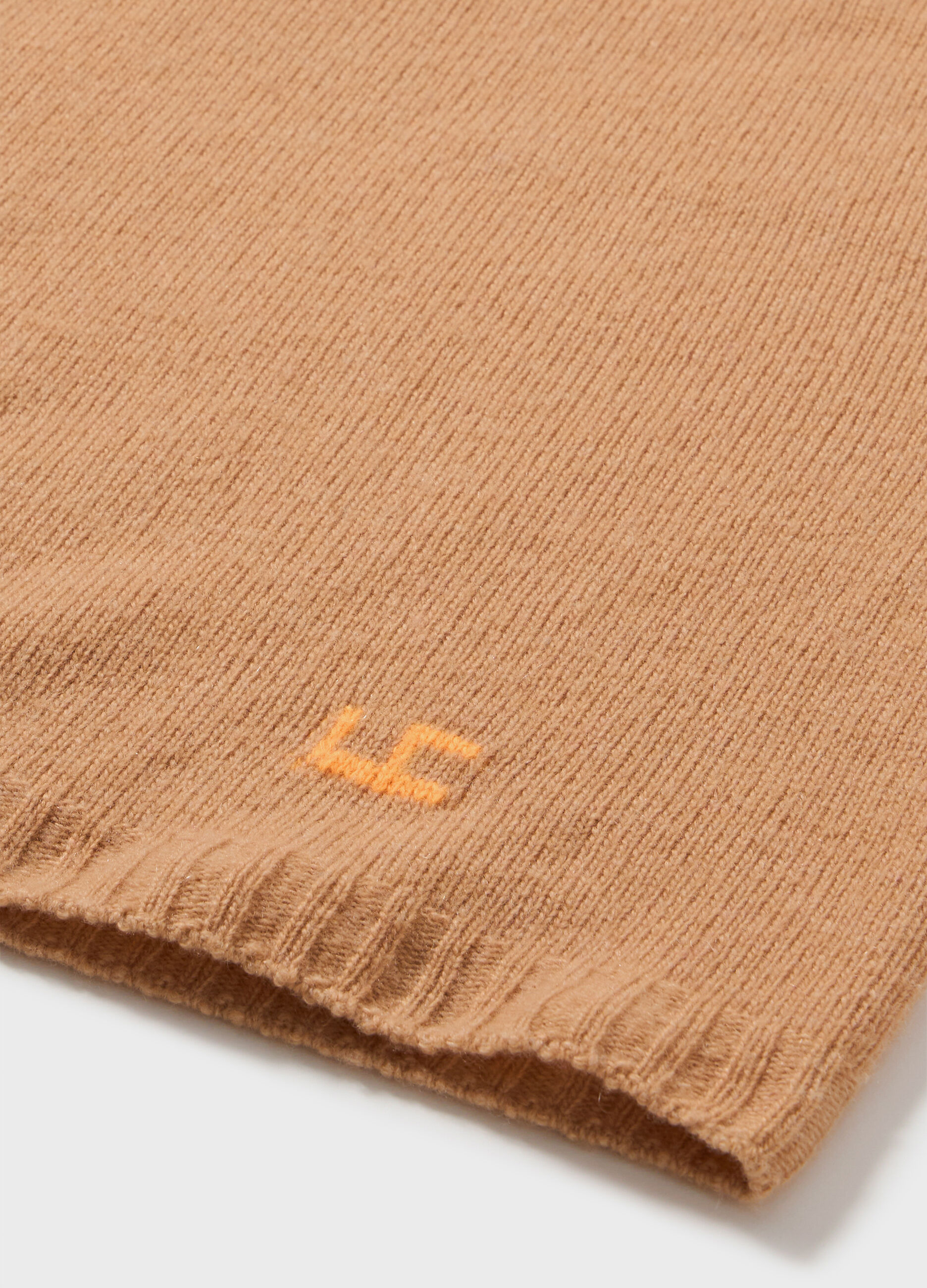 Knitted gilet in cashmere and merino wool