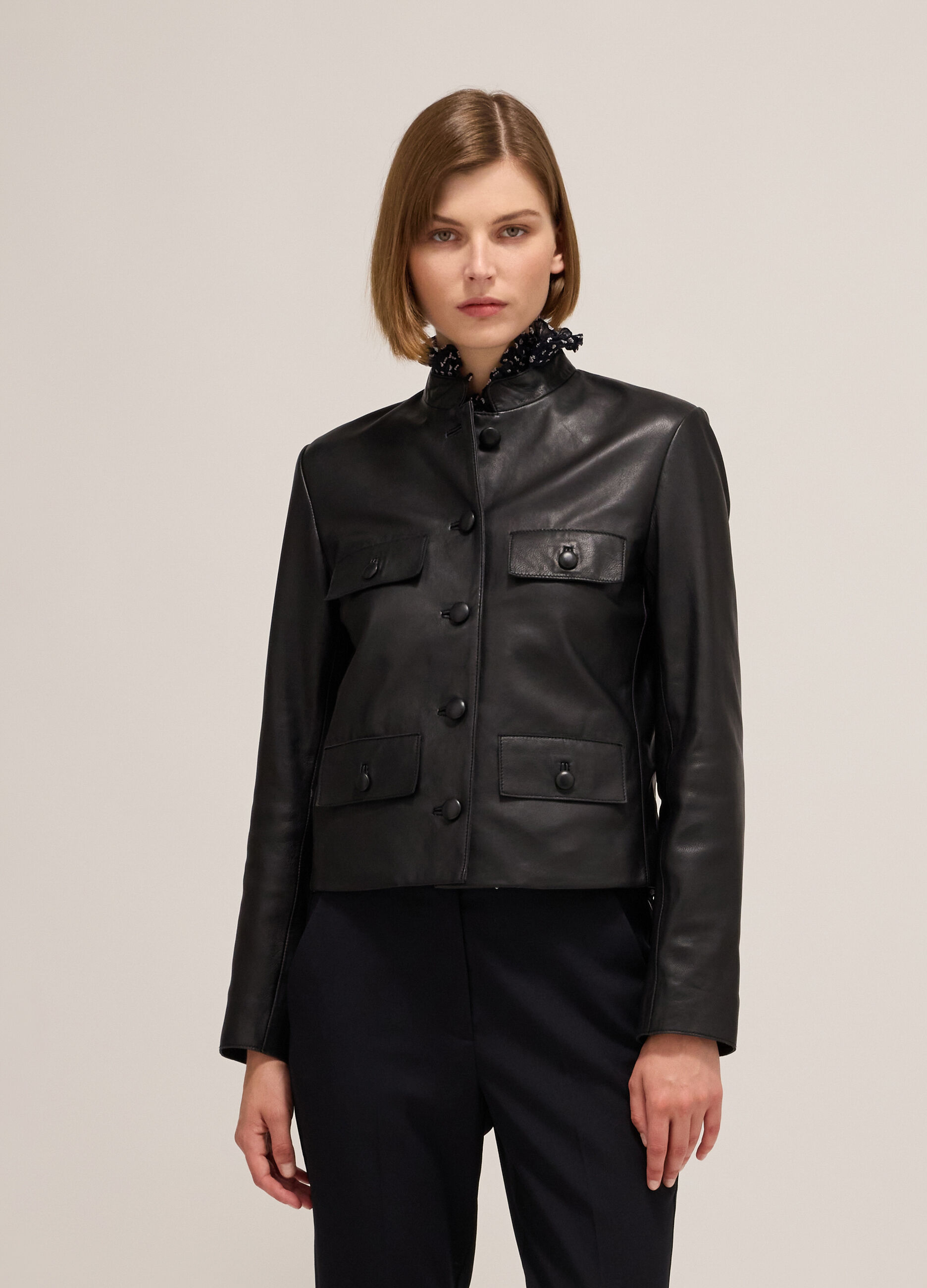 Veste courte en cuir