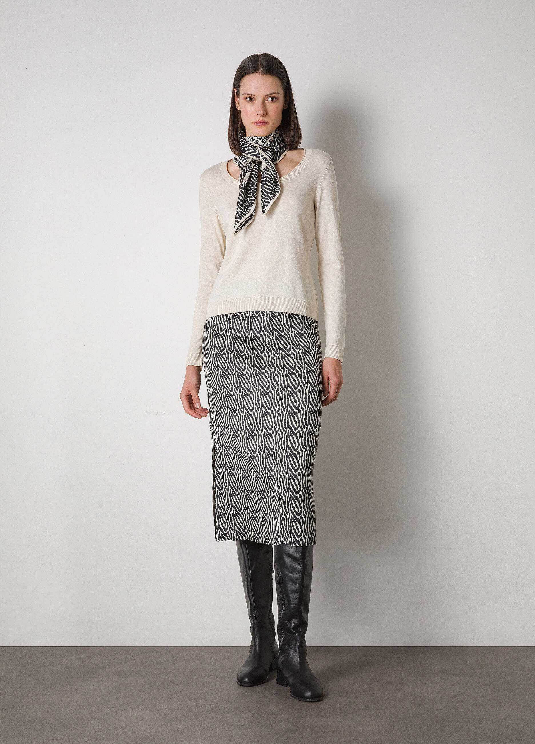 Round-neck silk-blend tricot
