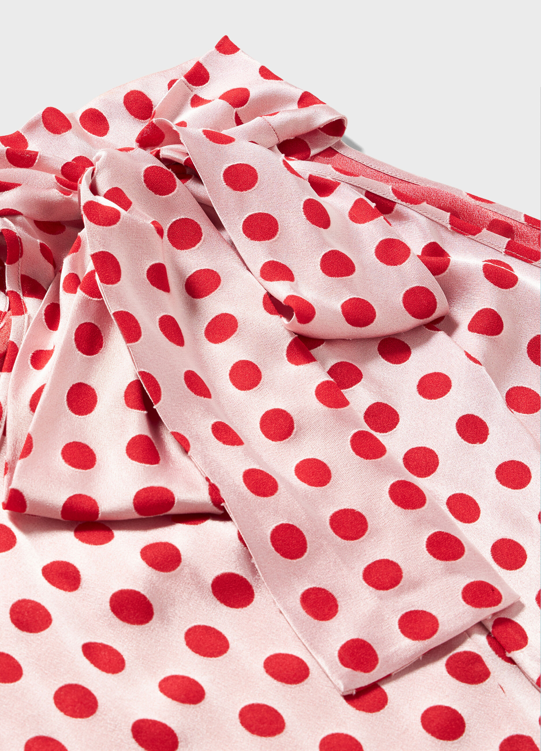 Polka dot top with bow_6