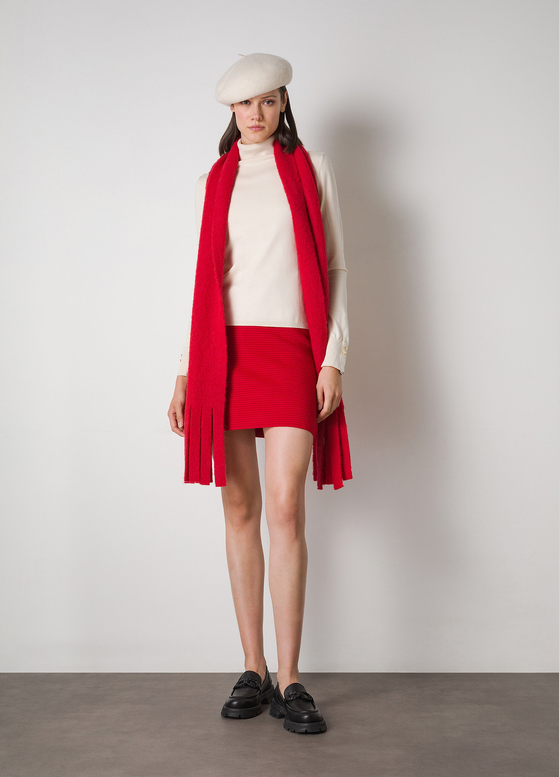 Tricot turtleneck with buttons