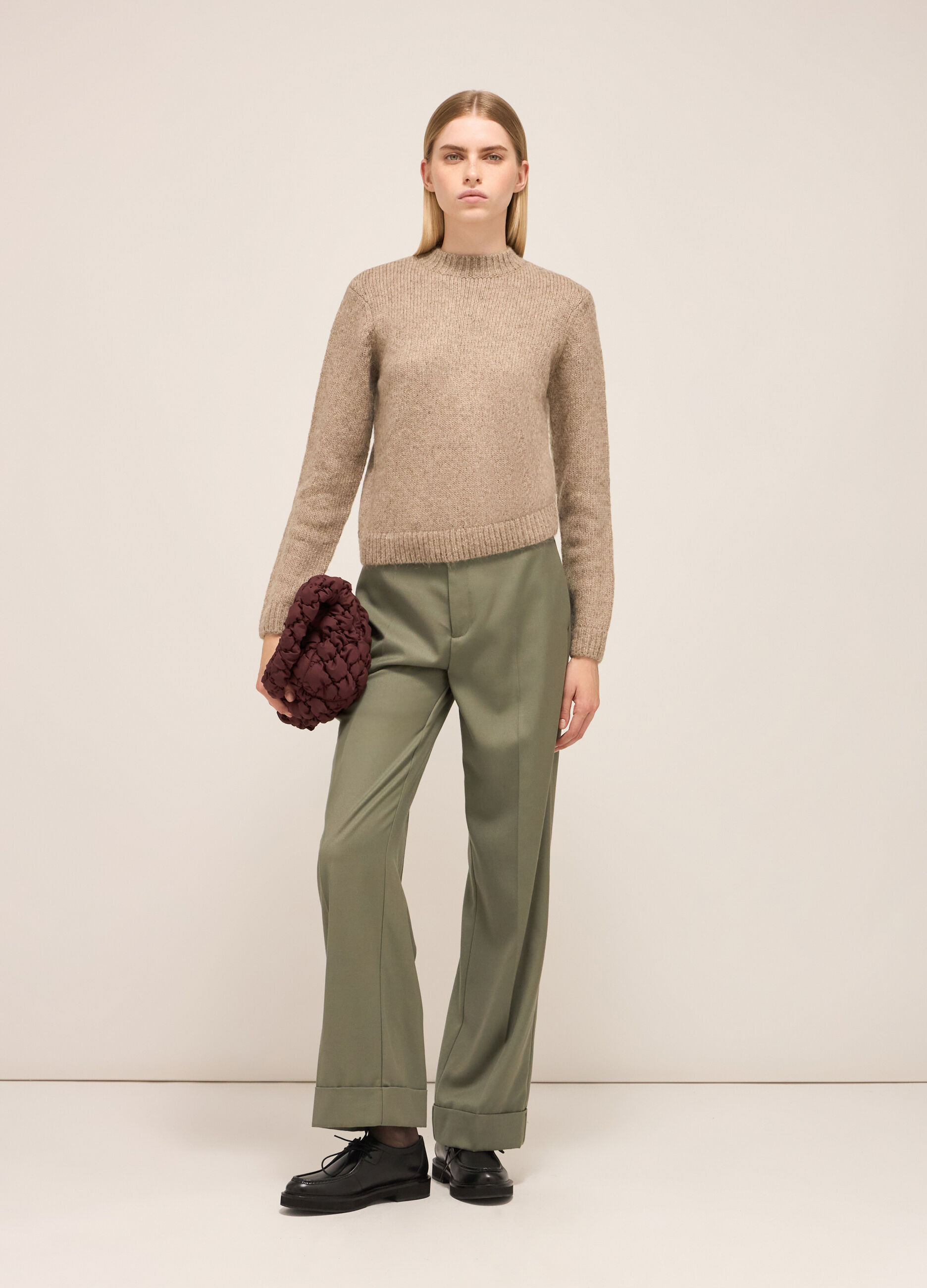 Knitted sweater with round neck in alpaca, wool and cotton