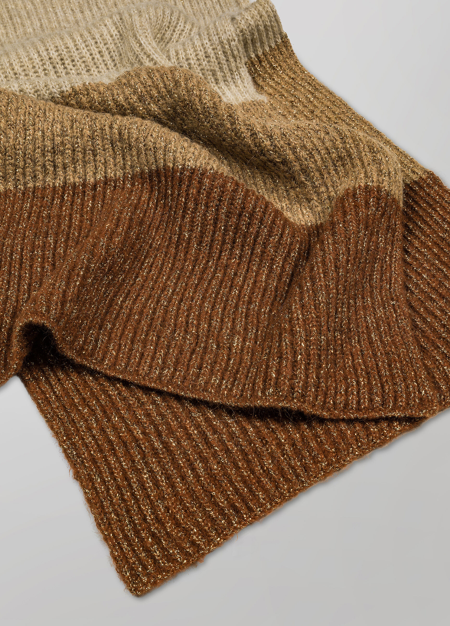 Tricot scarf in wool blend and lurex yarn_2