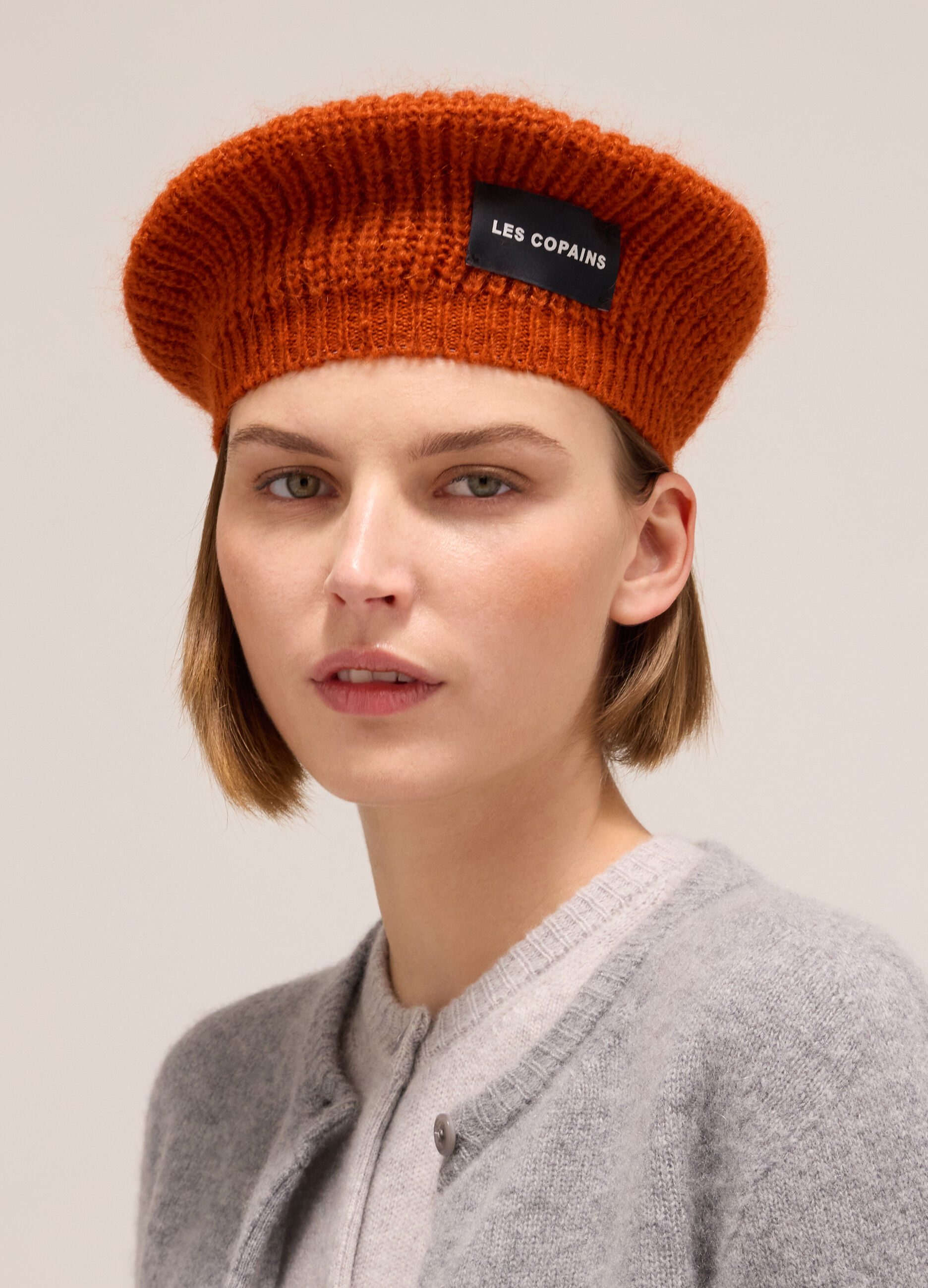 French beret in mohair and acrylic blend