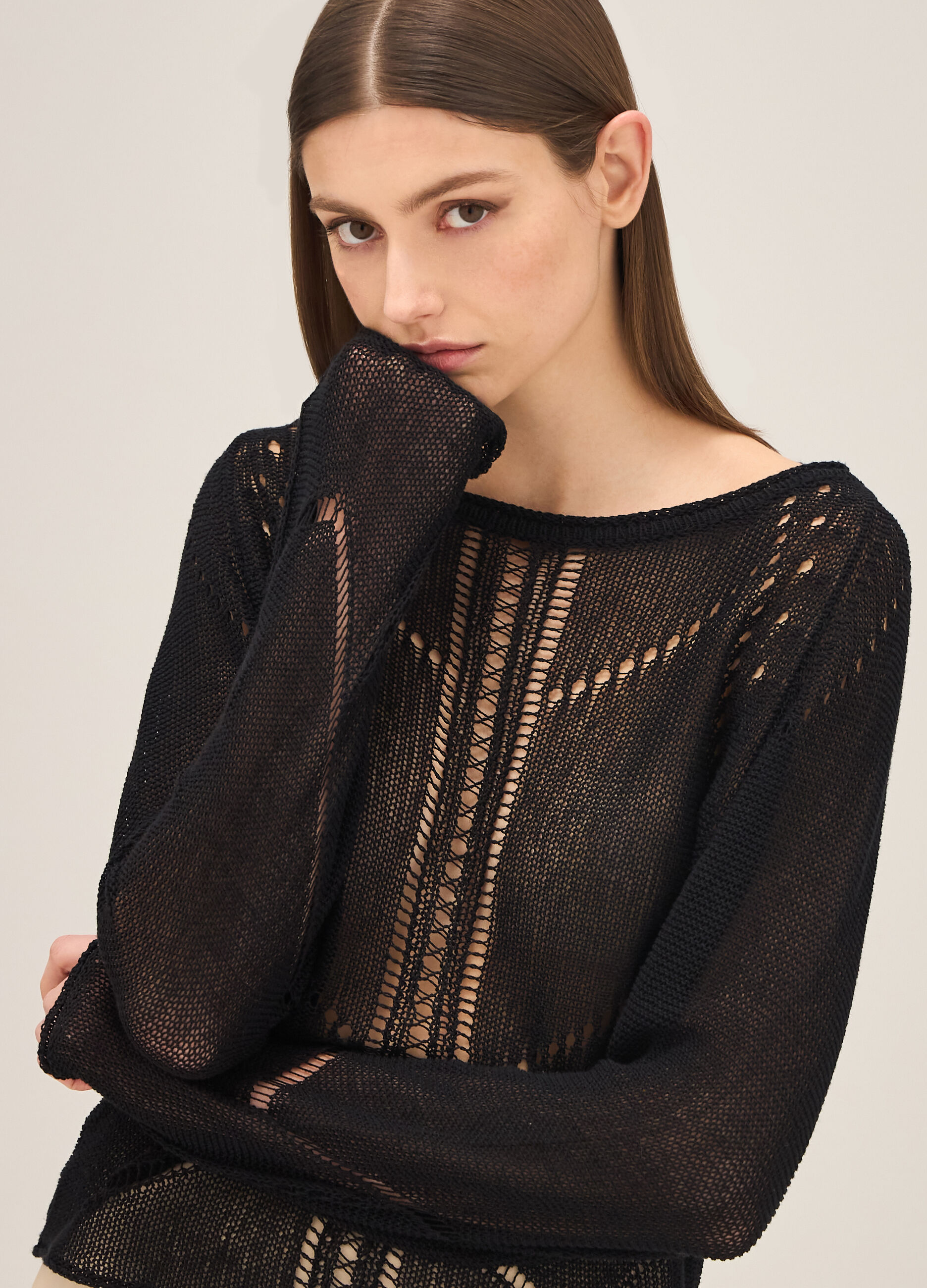 Openwork knitted top_3