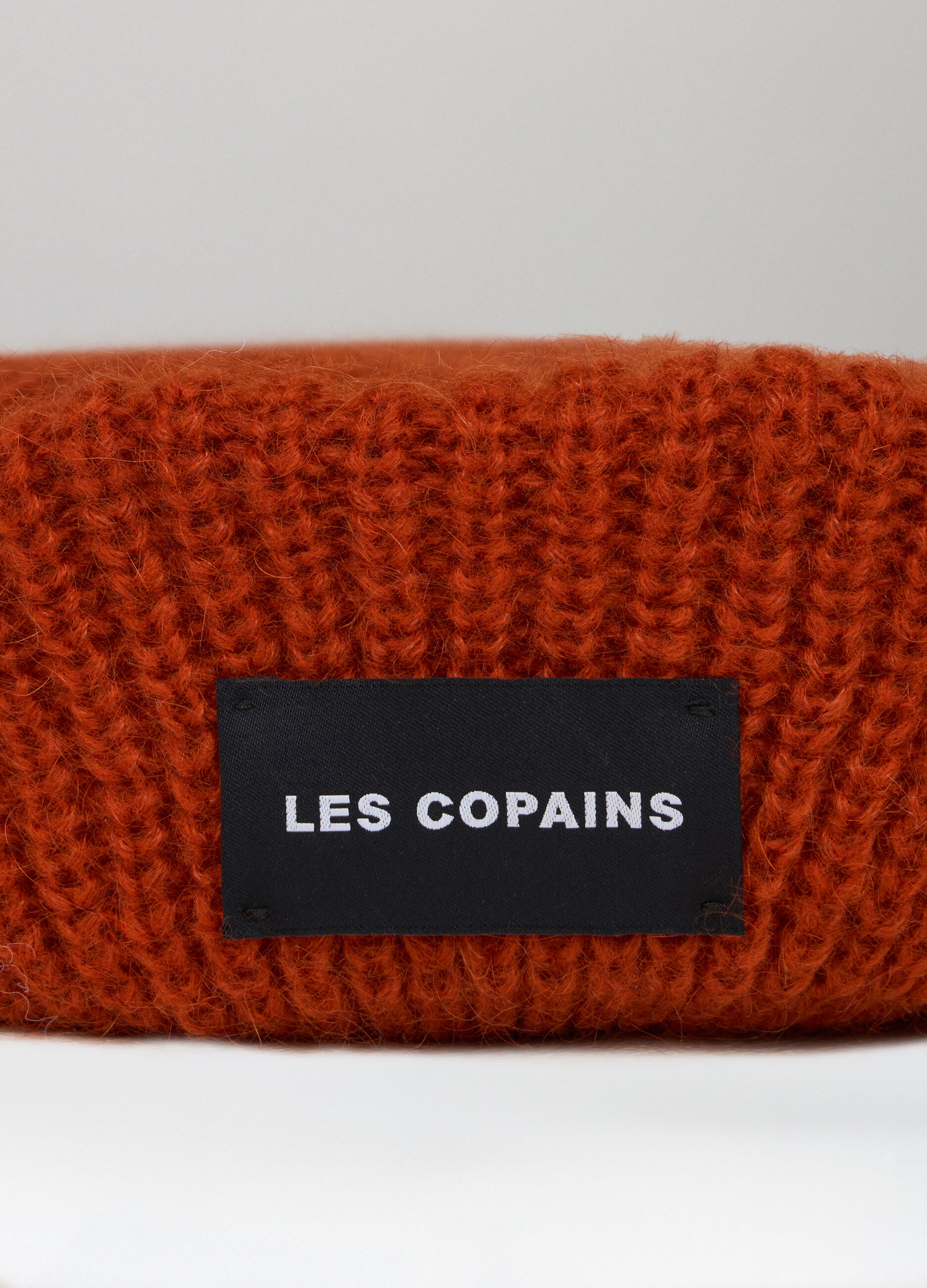 French beret in mohair and acrylic blend