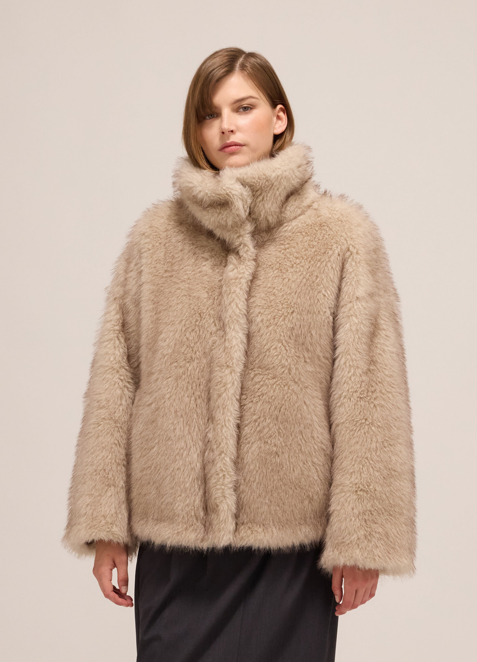 Blouson en fausse fourrure
