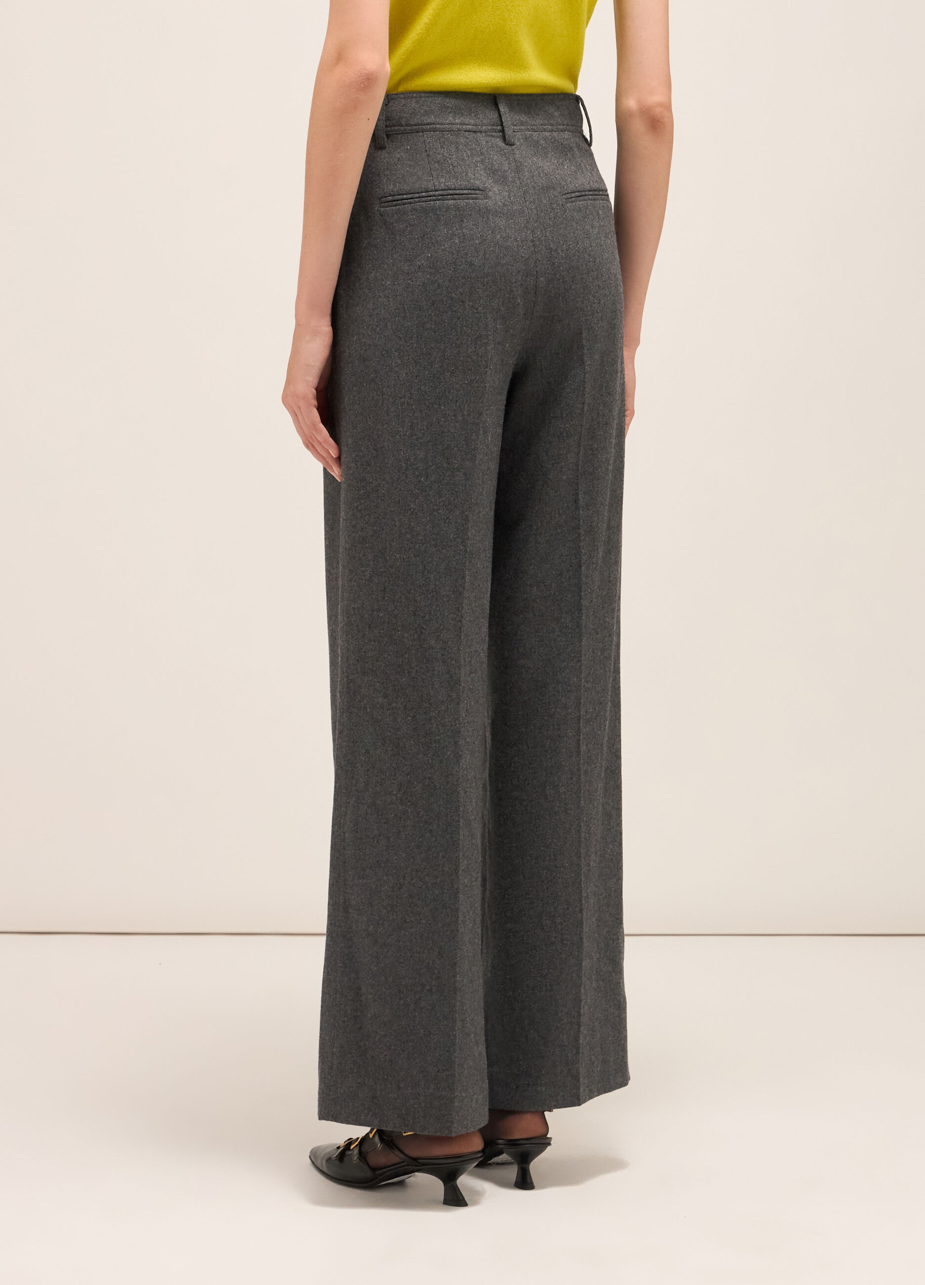Straight-leg trousers in wool blend