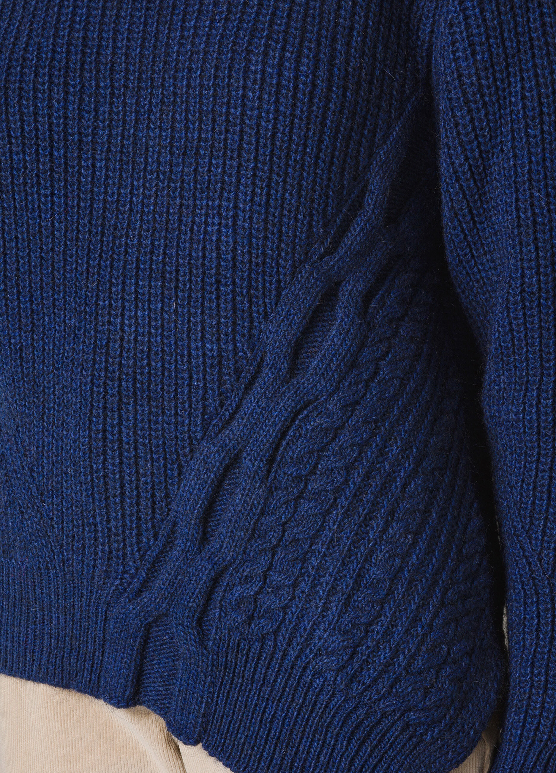 Tricot in wool and alpaca blend with cable design _2