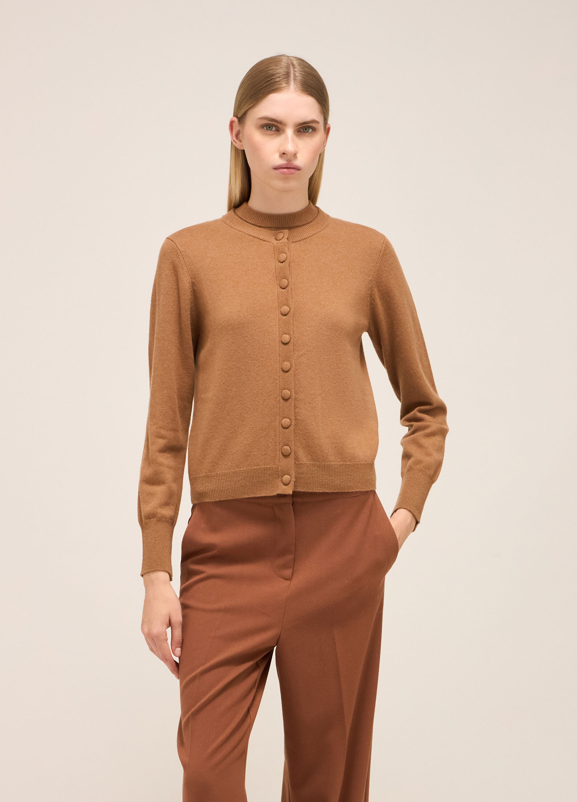 Knitted cardigan in merino wool  