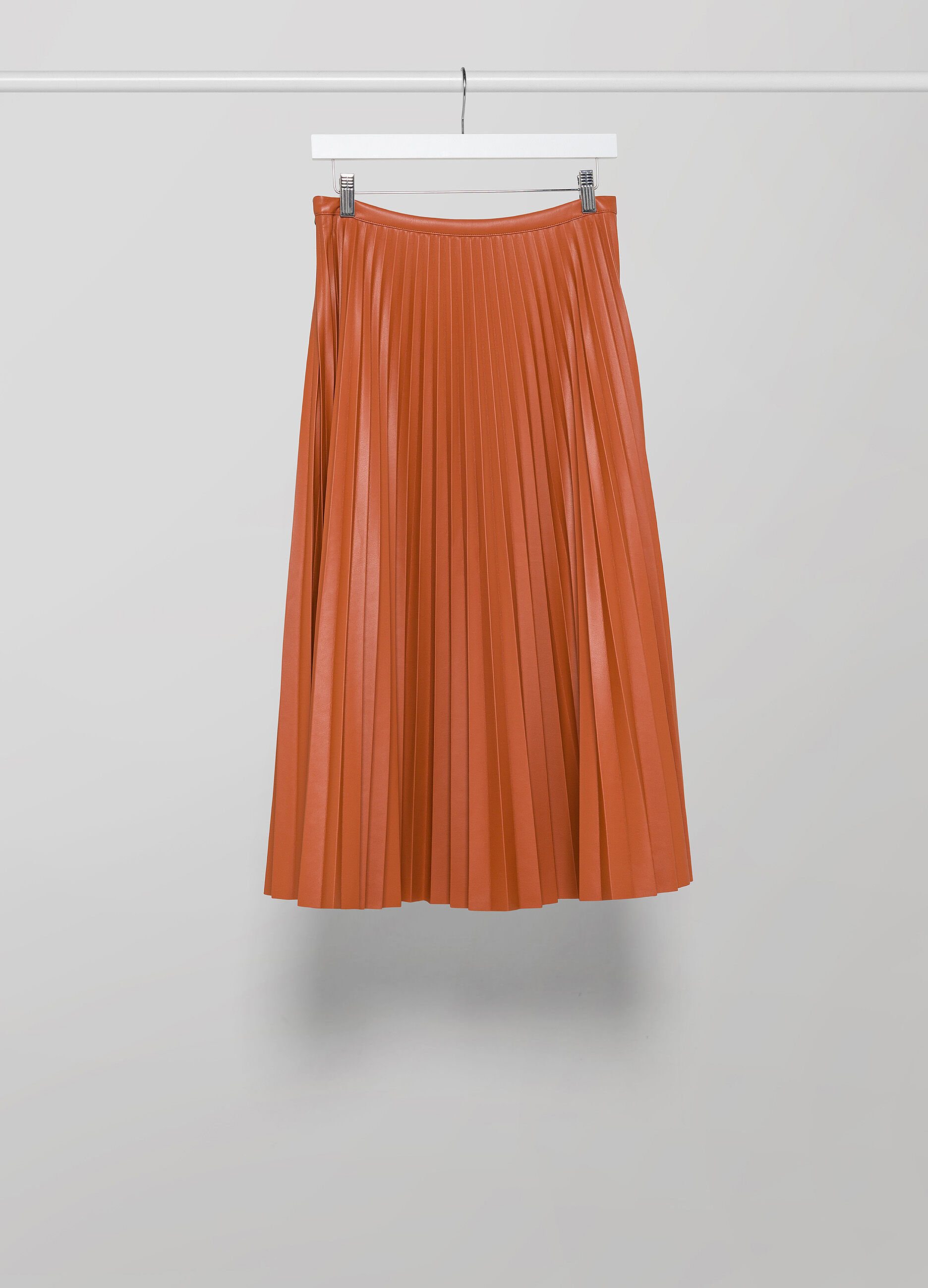 Faux leather pleated skirt_5