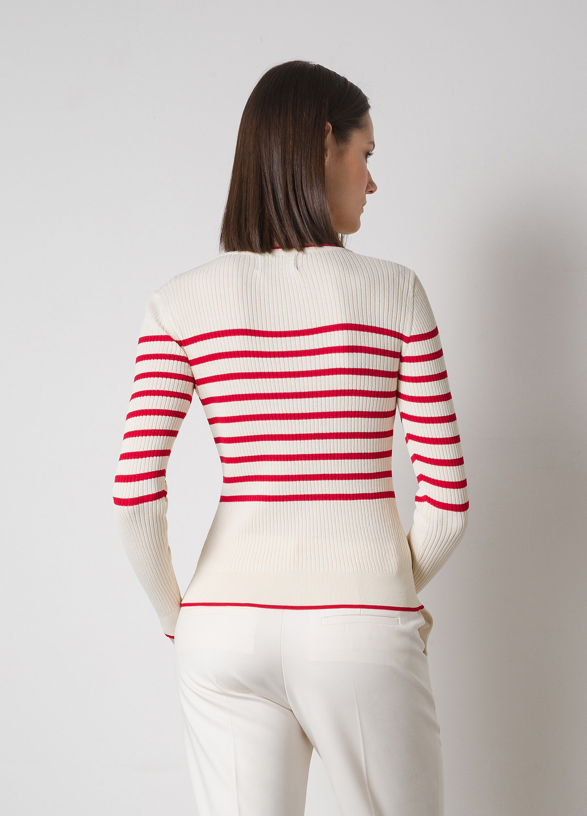 Striped ribbed tricot with buttons