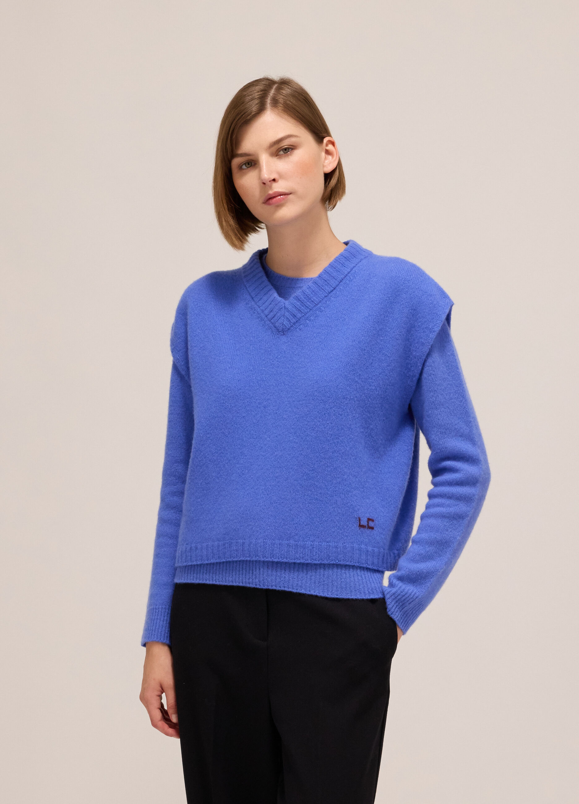 Knitted gilet in cashmere and merino wool