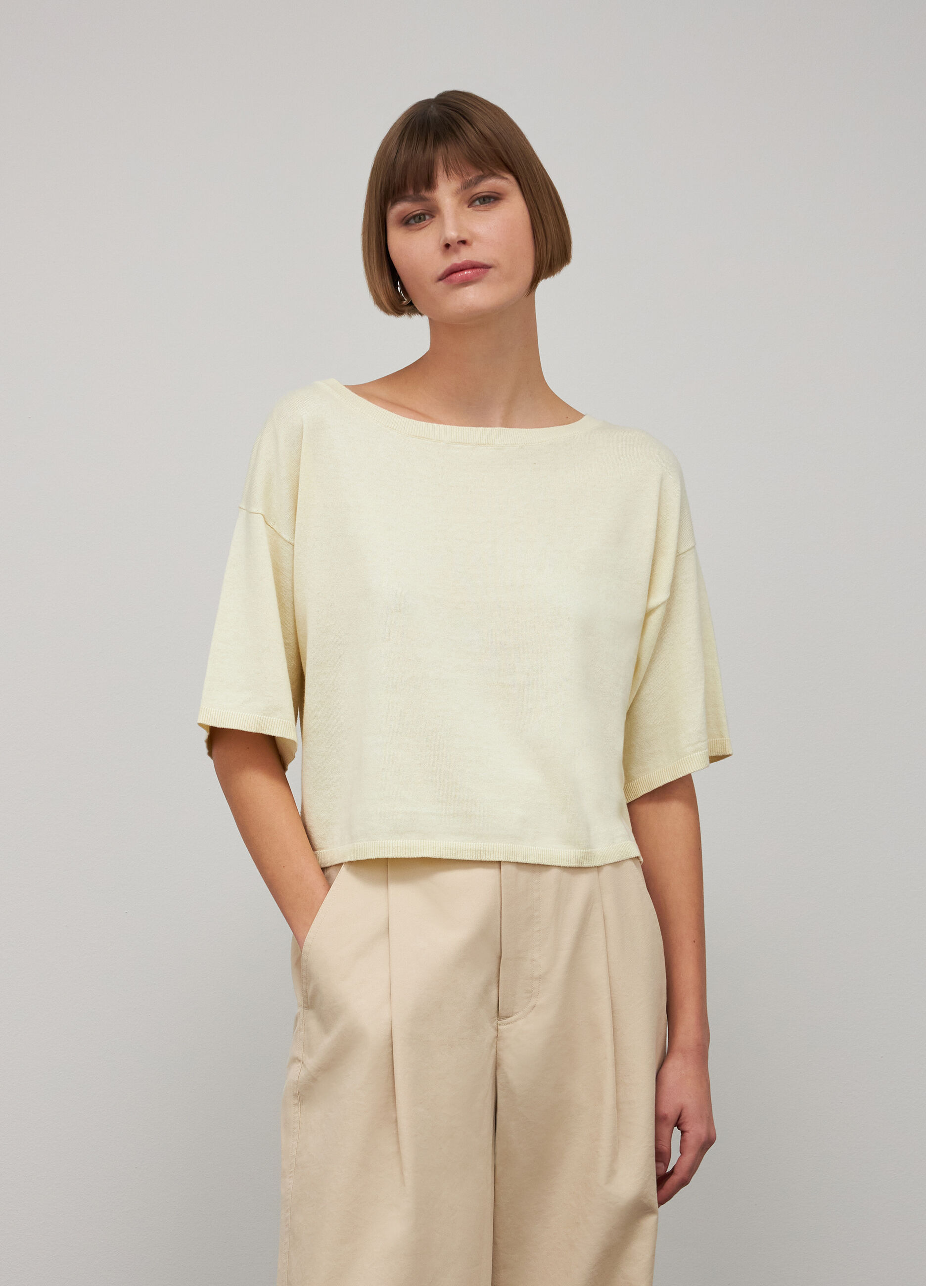 Beige short-sleeved tricot sweater in silk and cotton_1