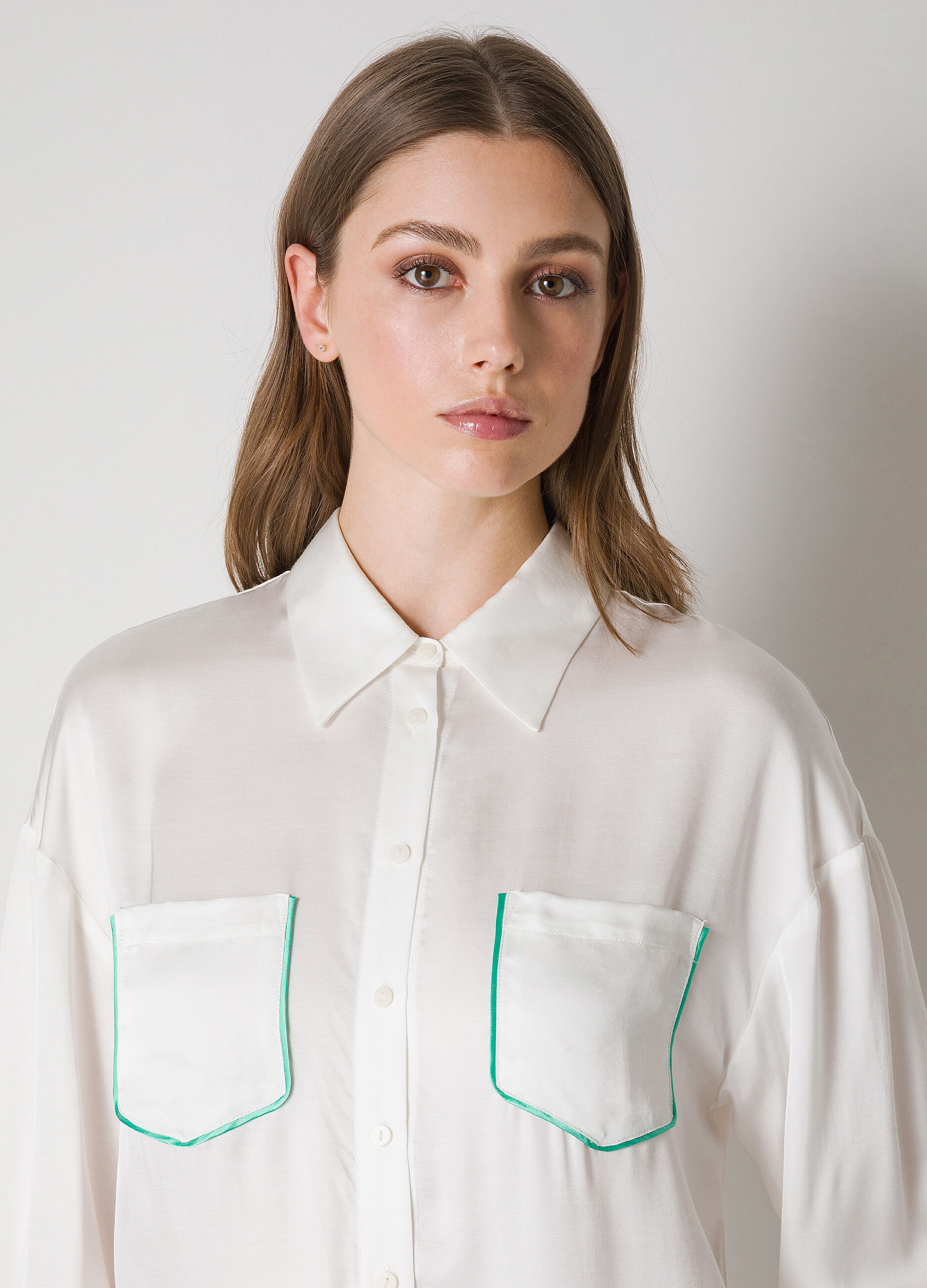 Long-sleeved shirt 