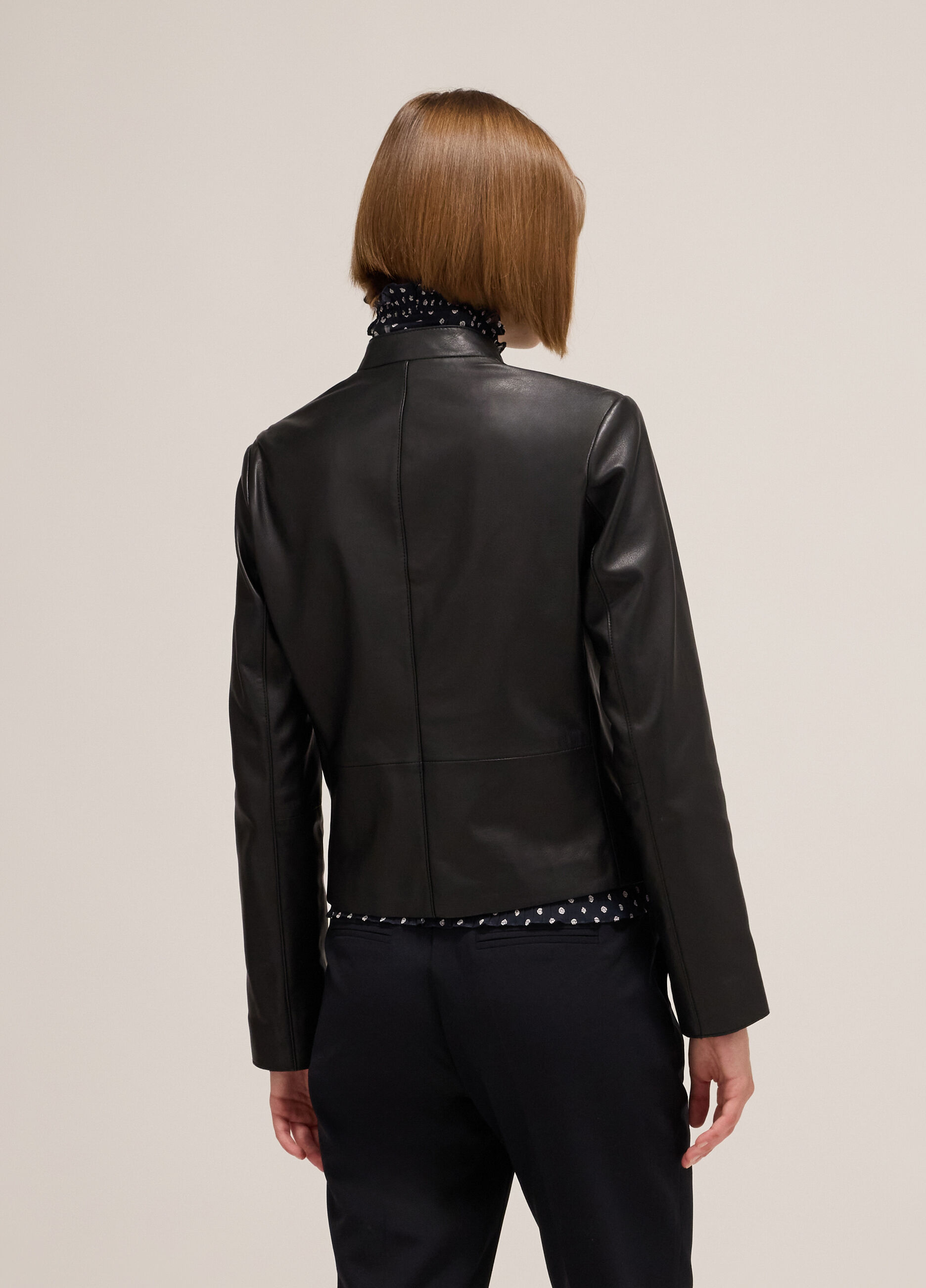 Veste courte en cuir