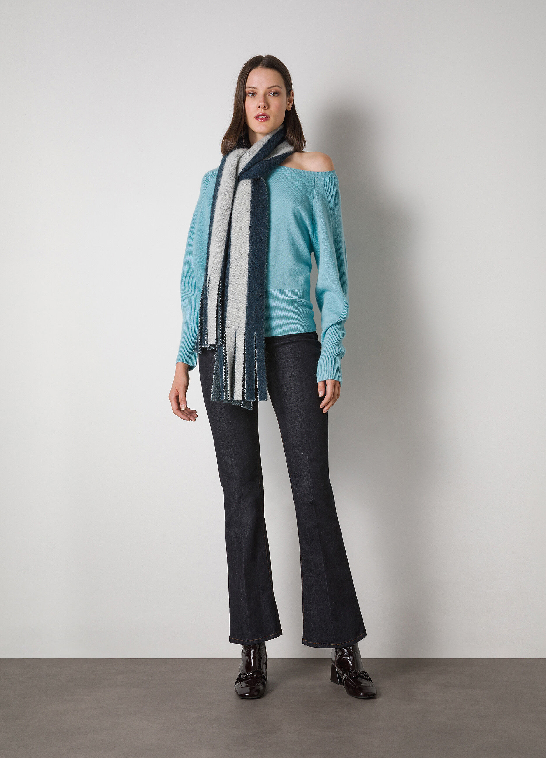 Cashmere-blend pullover 