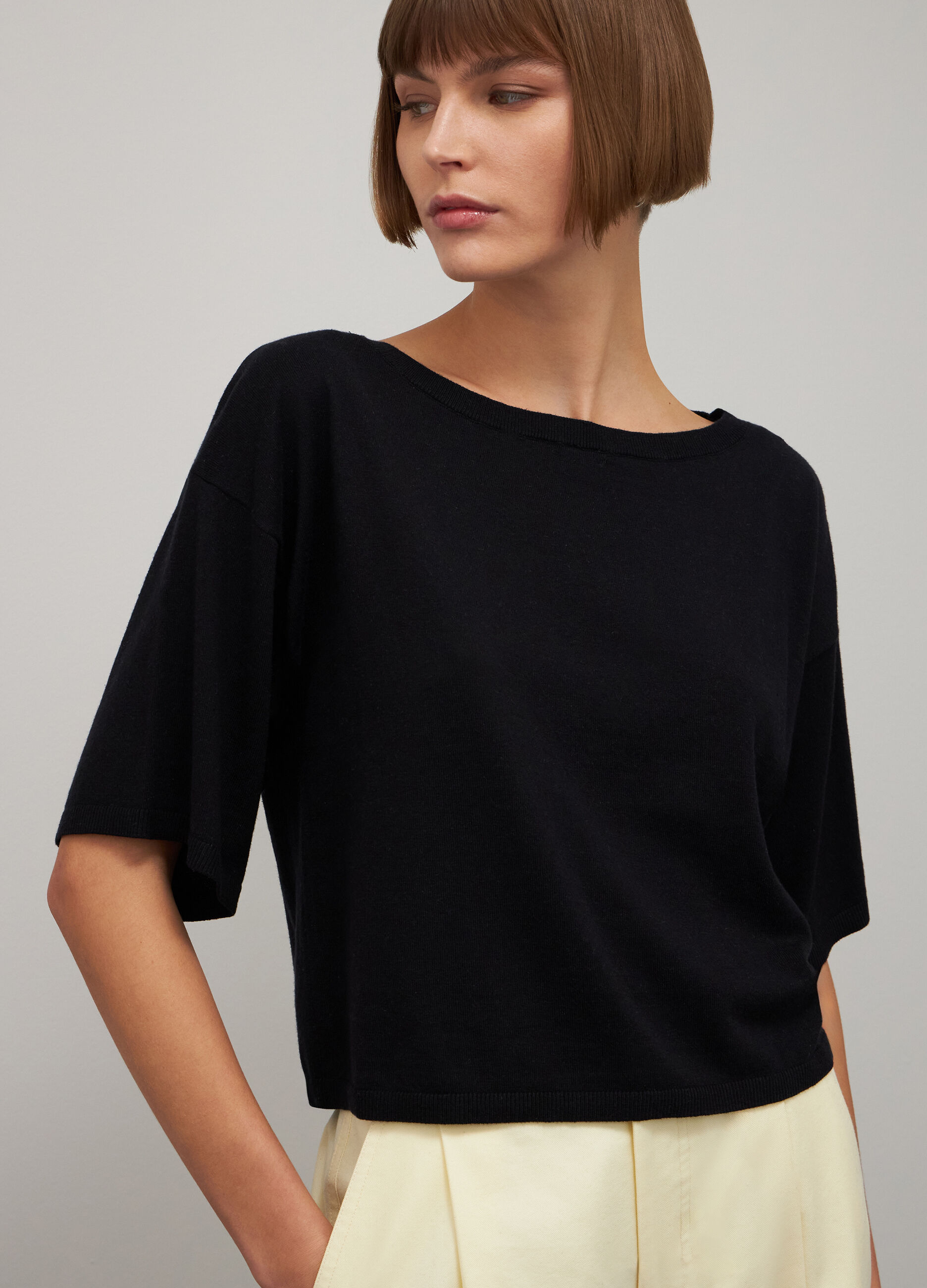 Black short-sleeved tricot sweater in silk and cotton_1