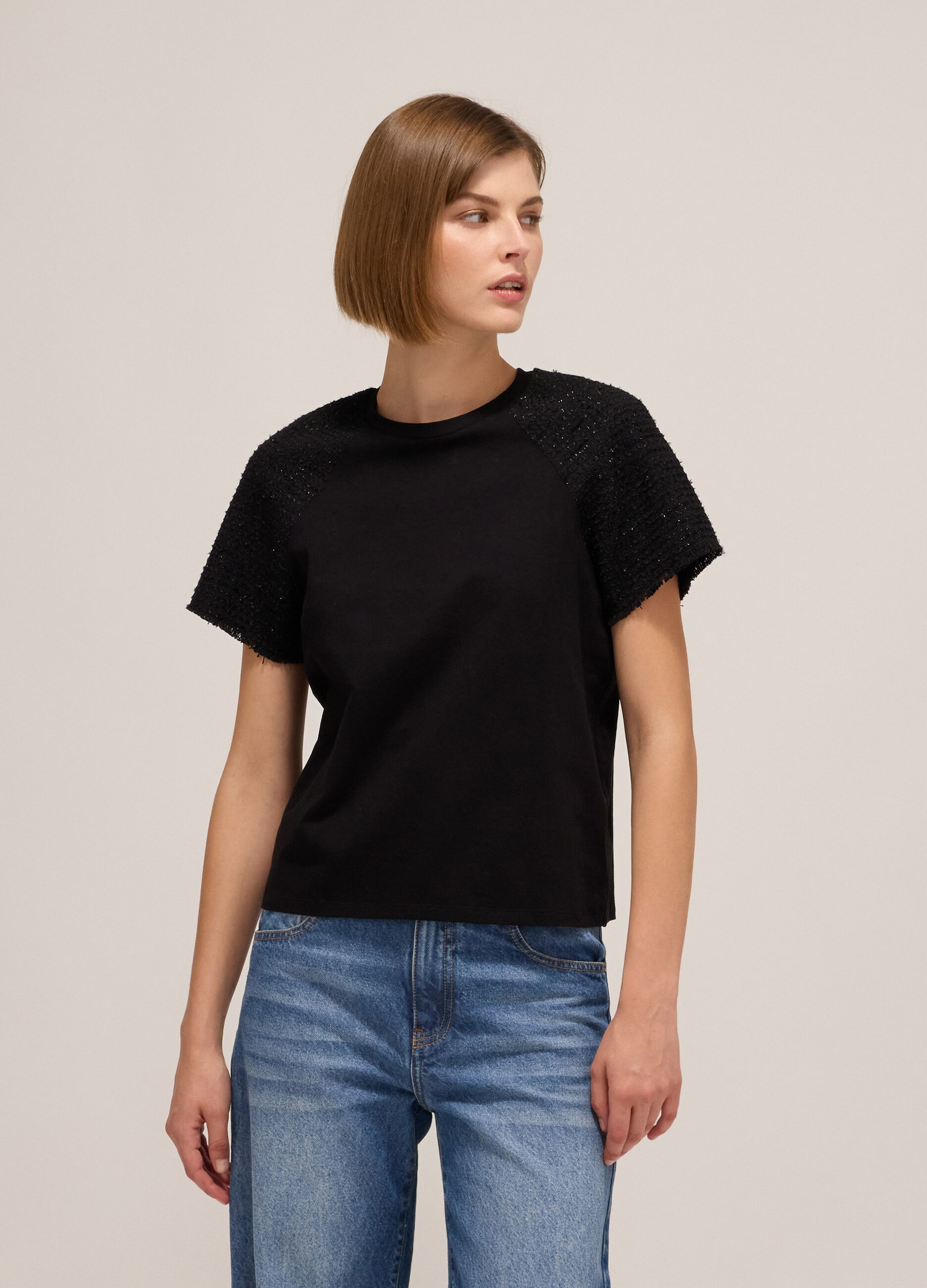 Cotton T-shirt with raglan sleeves