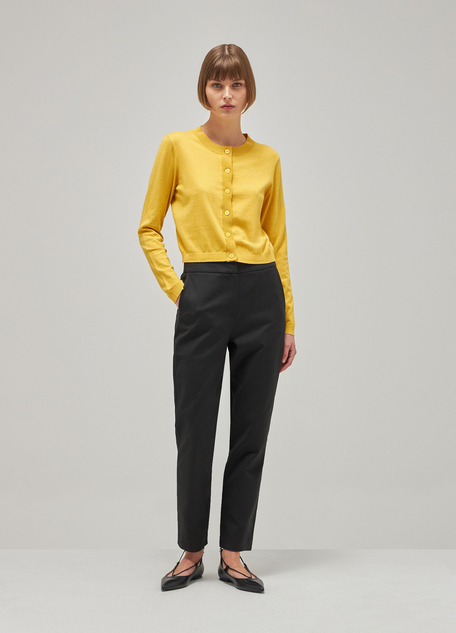 Black cigarette trousers with elastic