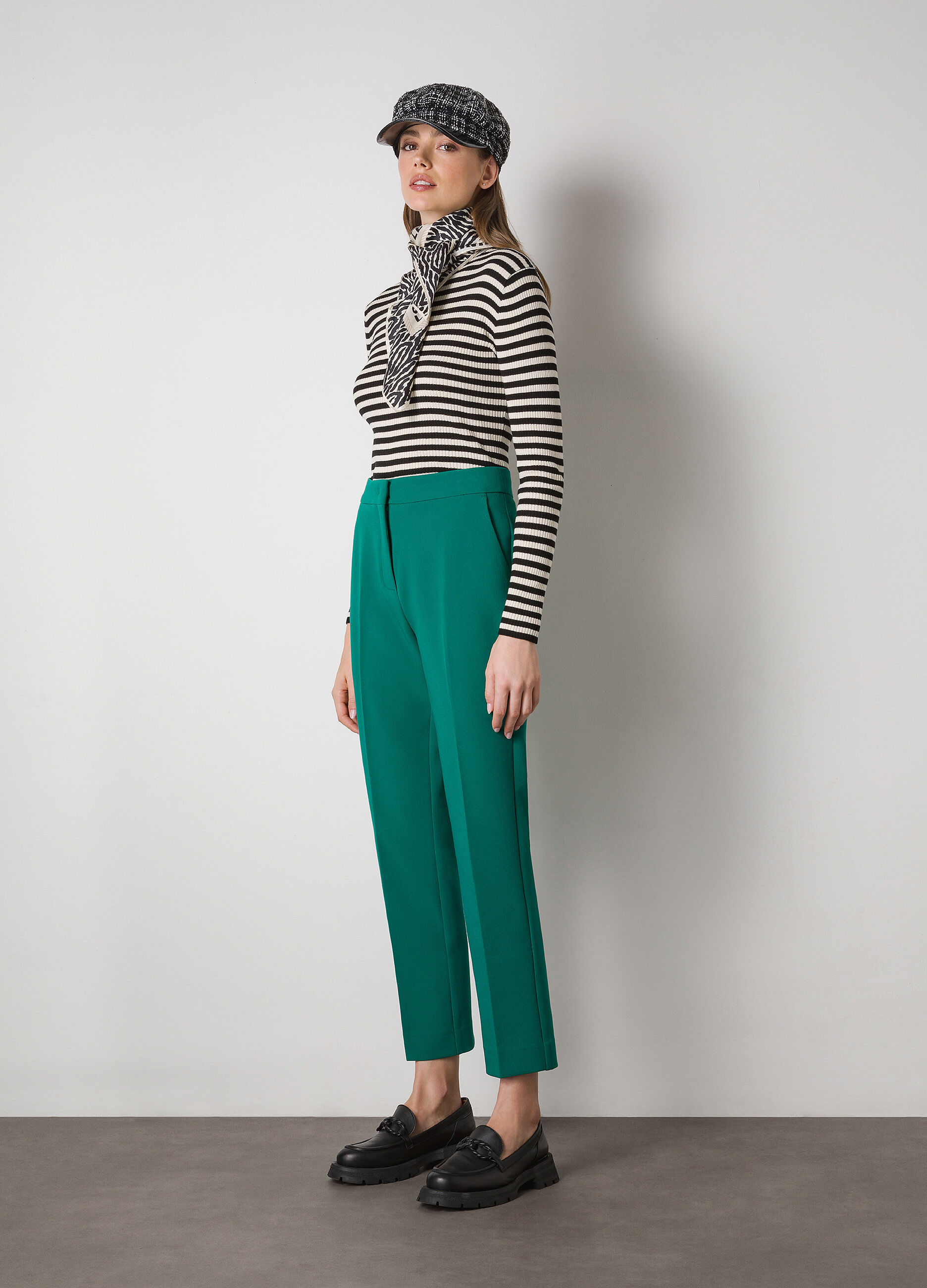 High-waisted stretch fabric trousers_0
