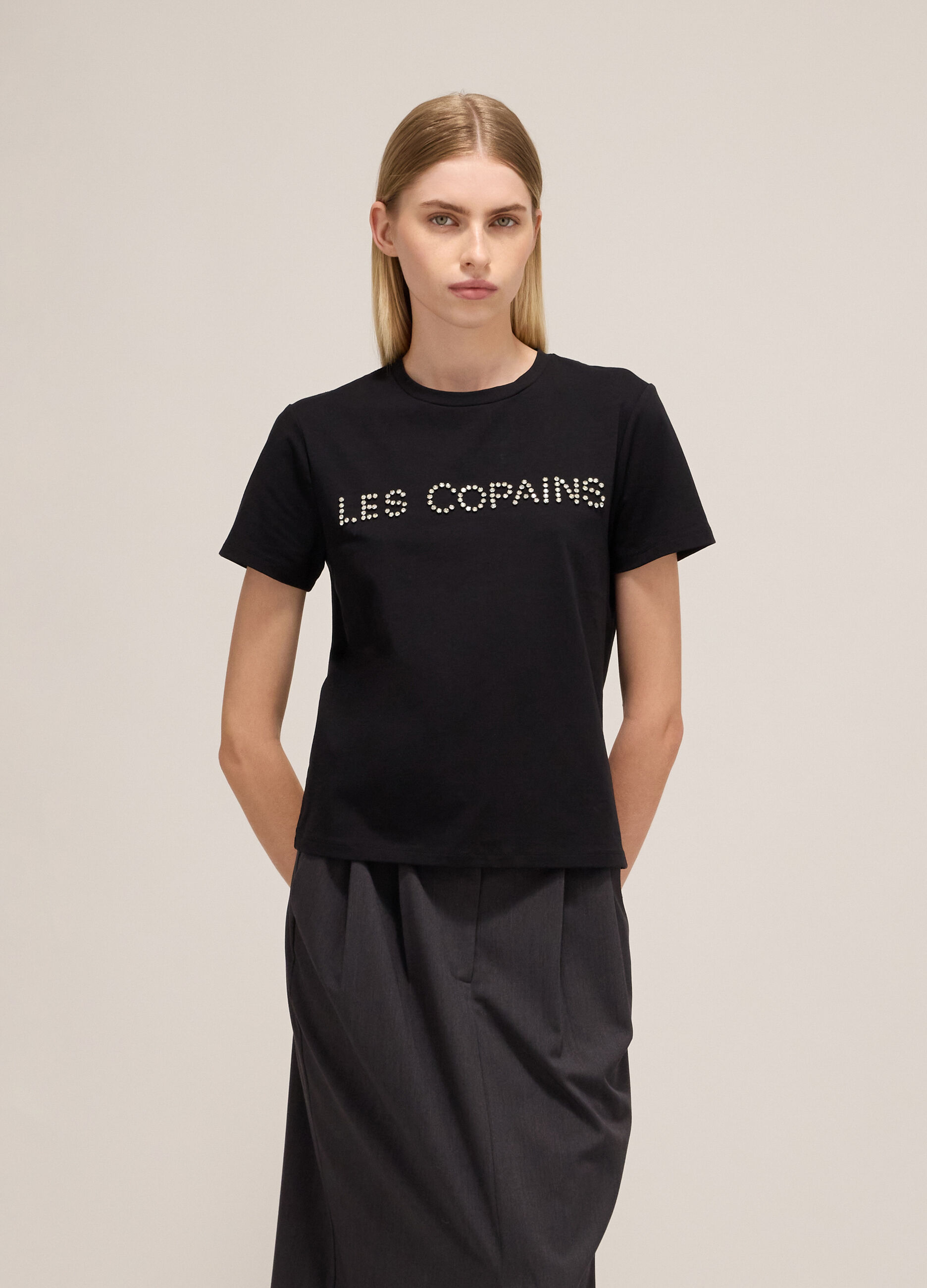 Short-sleeved T-shirt with diamantés