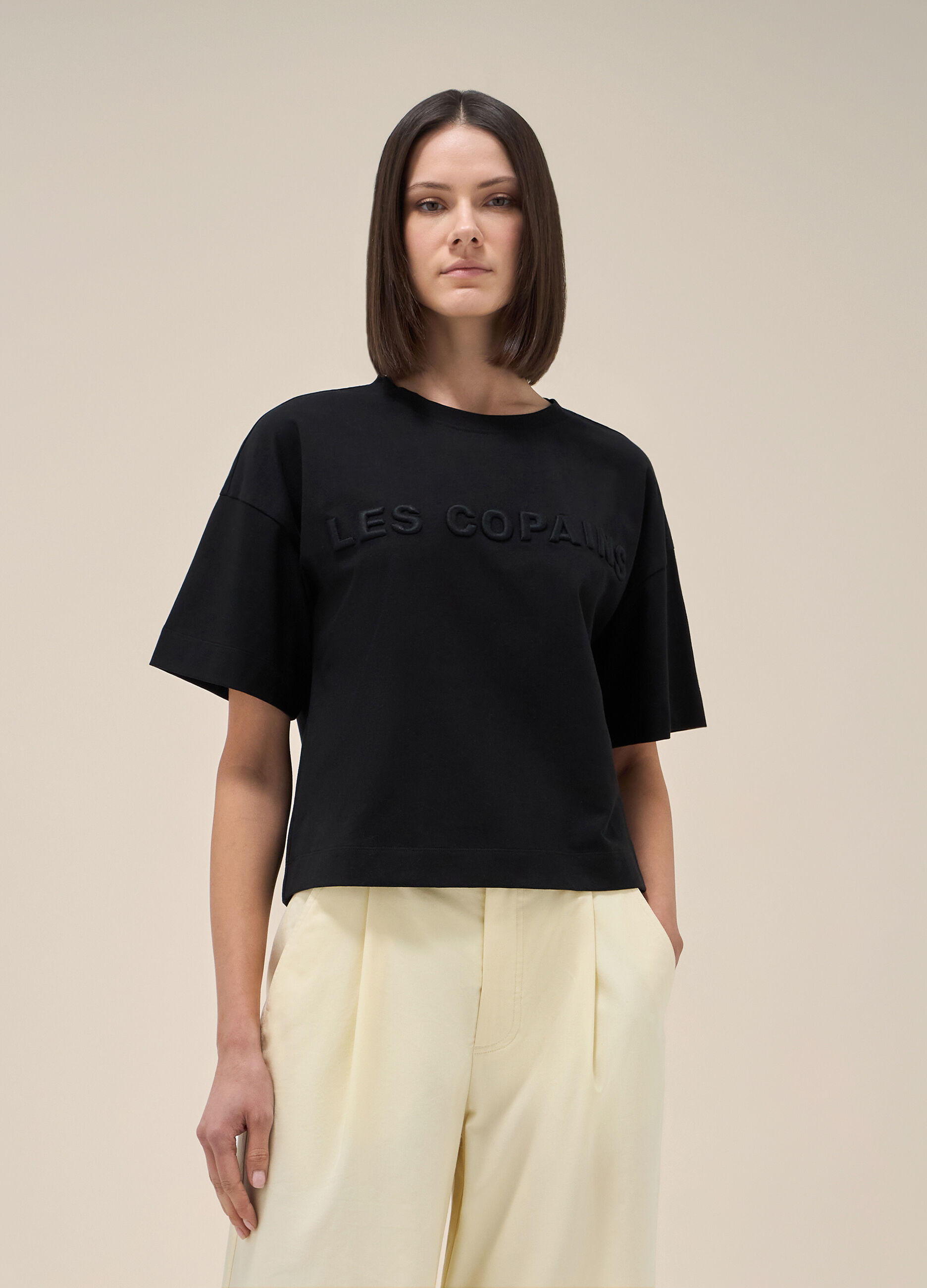 Short-sleeved T-shirt with logo