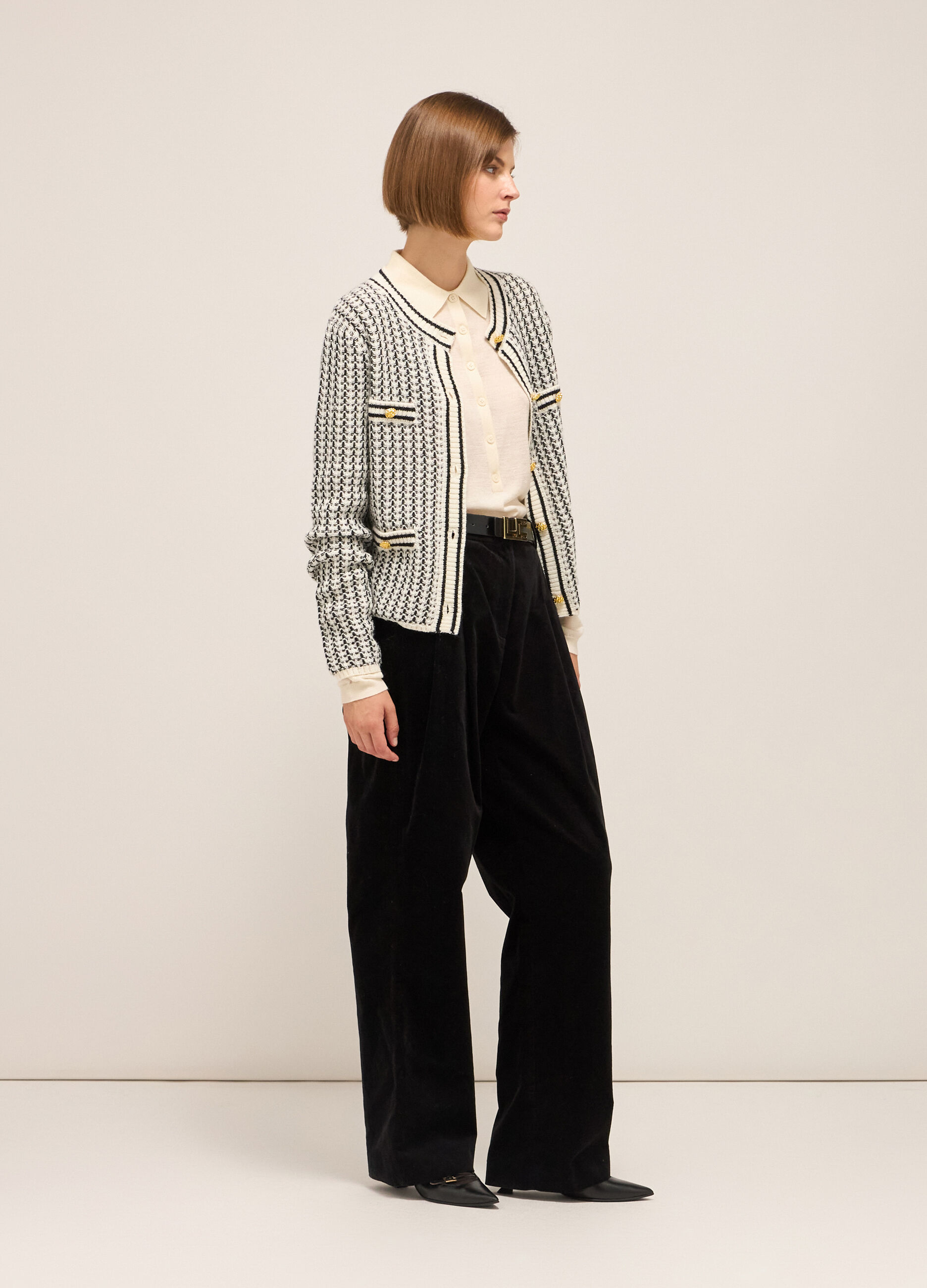 Two-tone knitted cardigan