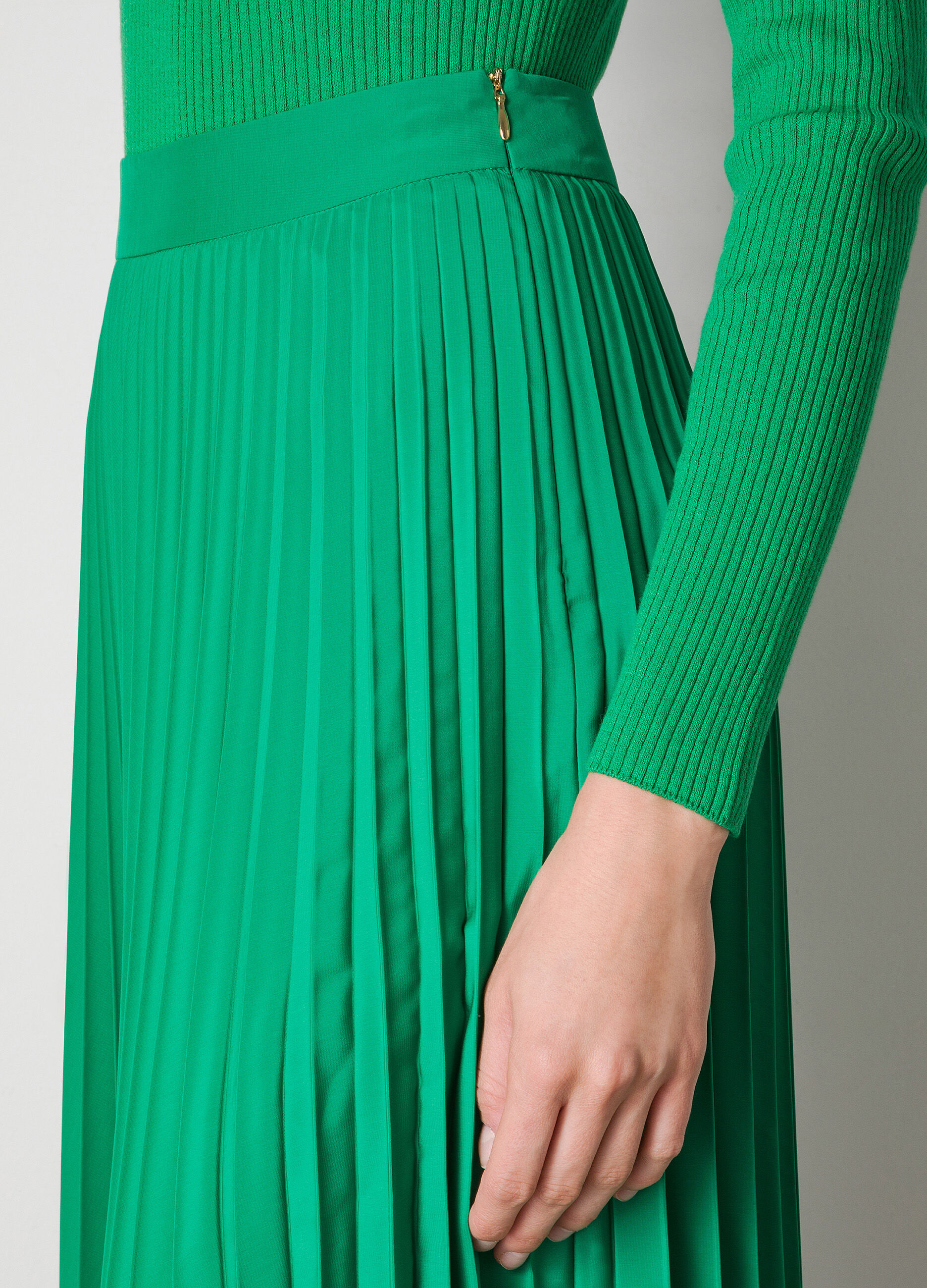 Pleated midi skirt_2