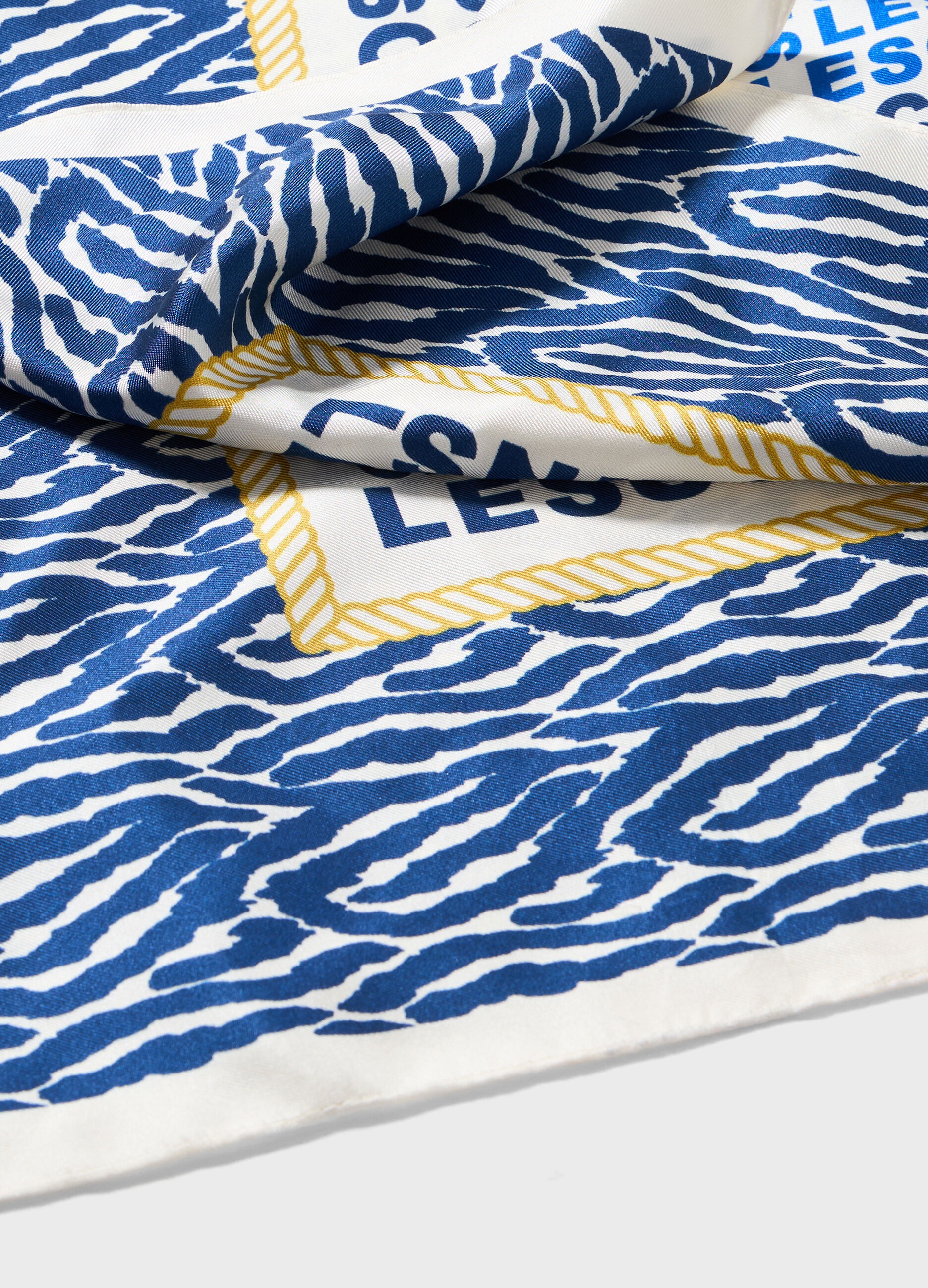 Silk foulard with print