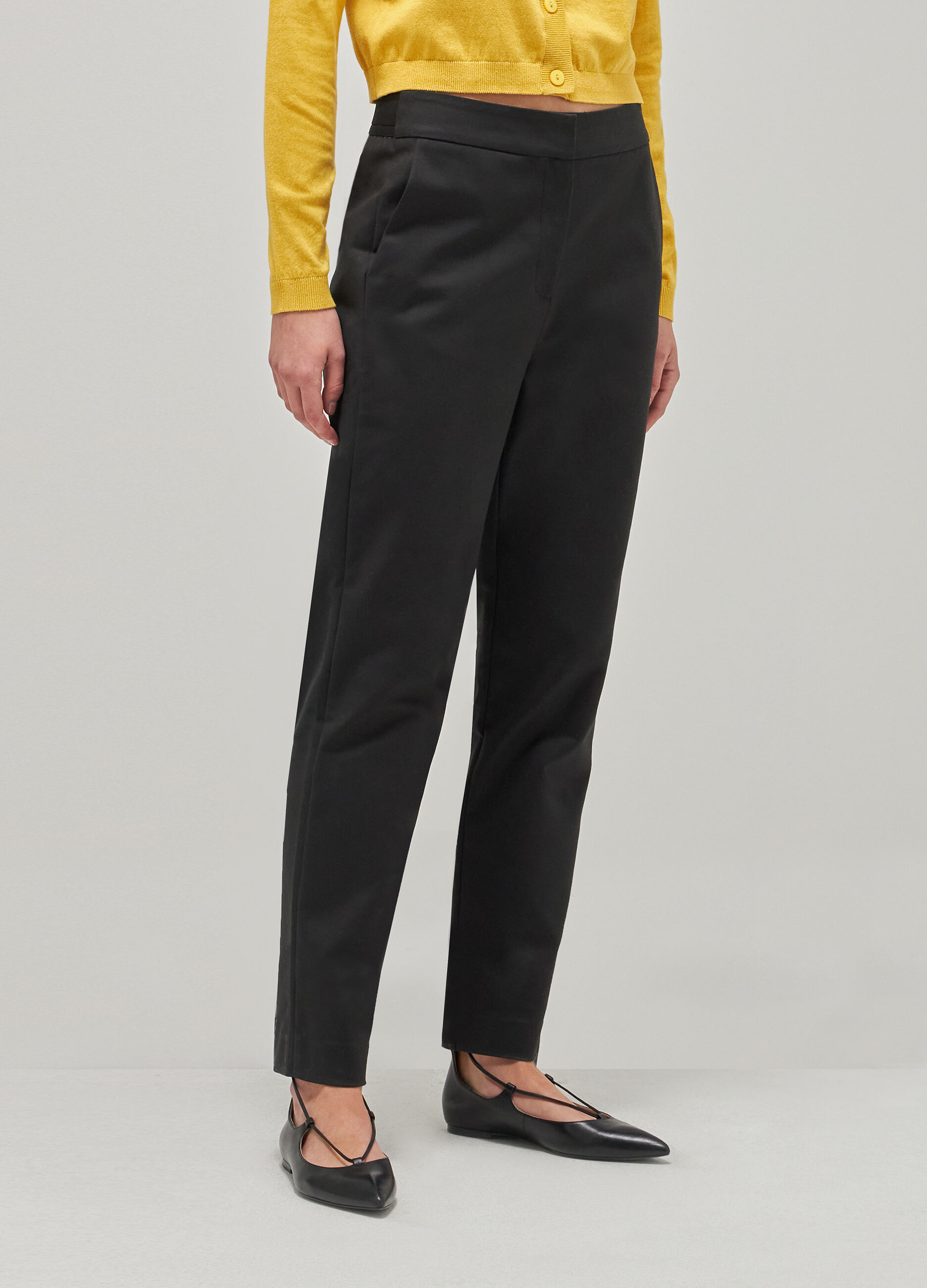 Black cigarette trousers with elastic_1