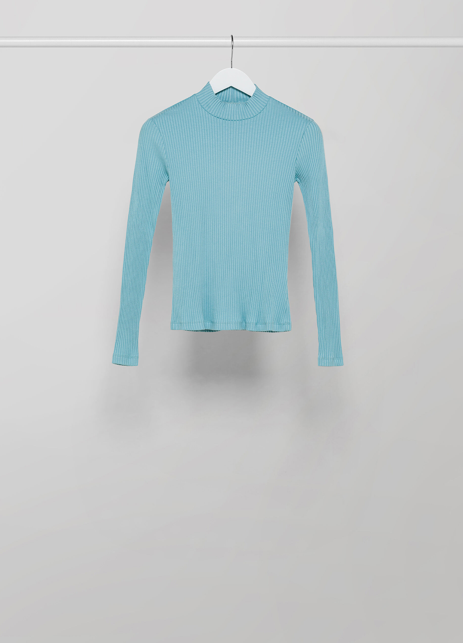 Long-sleeved T-shirt in ribbed stretch cotton_4