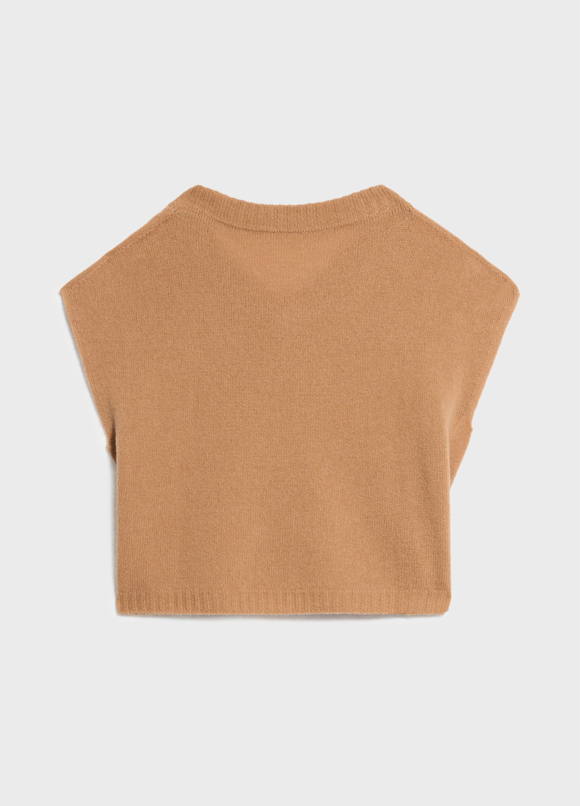 Knitted gilet in cashmere and merino wool