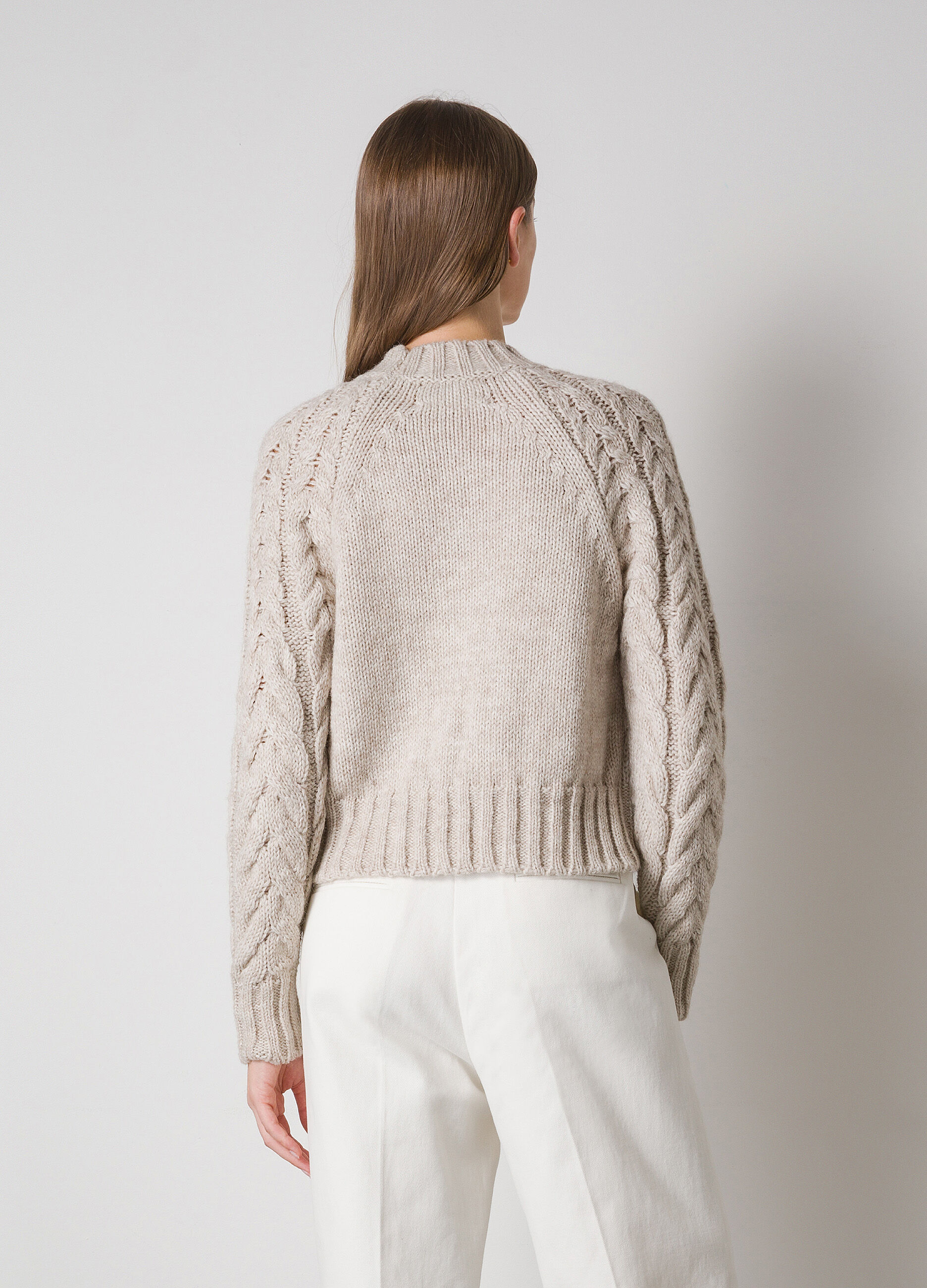 Round-neck tricot in wool and alpaca blend_2