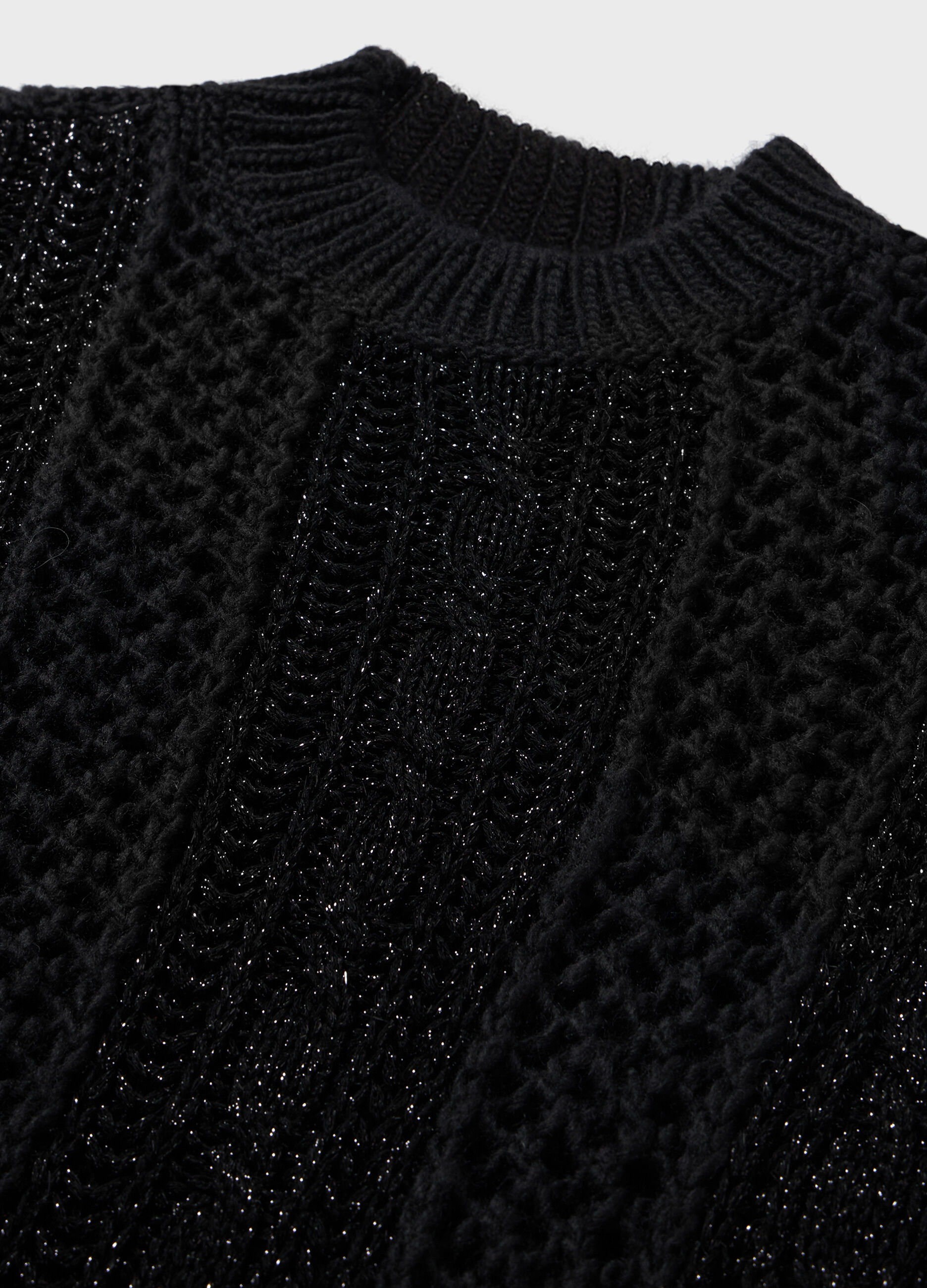Knitted sweater with round neck and openwork insert_6