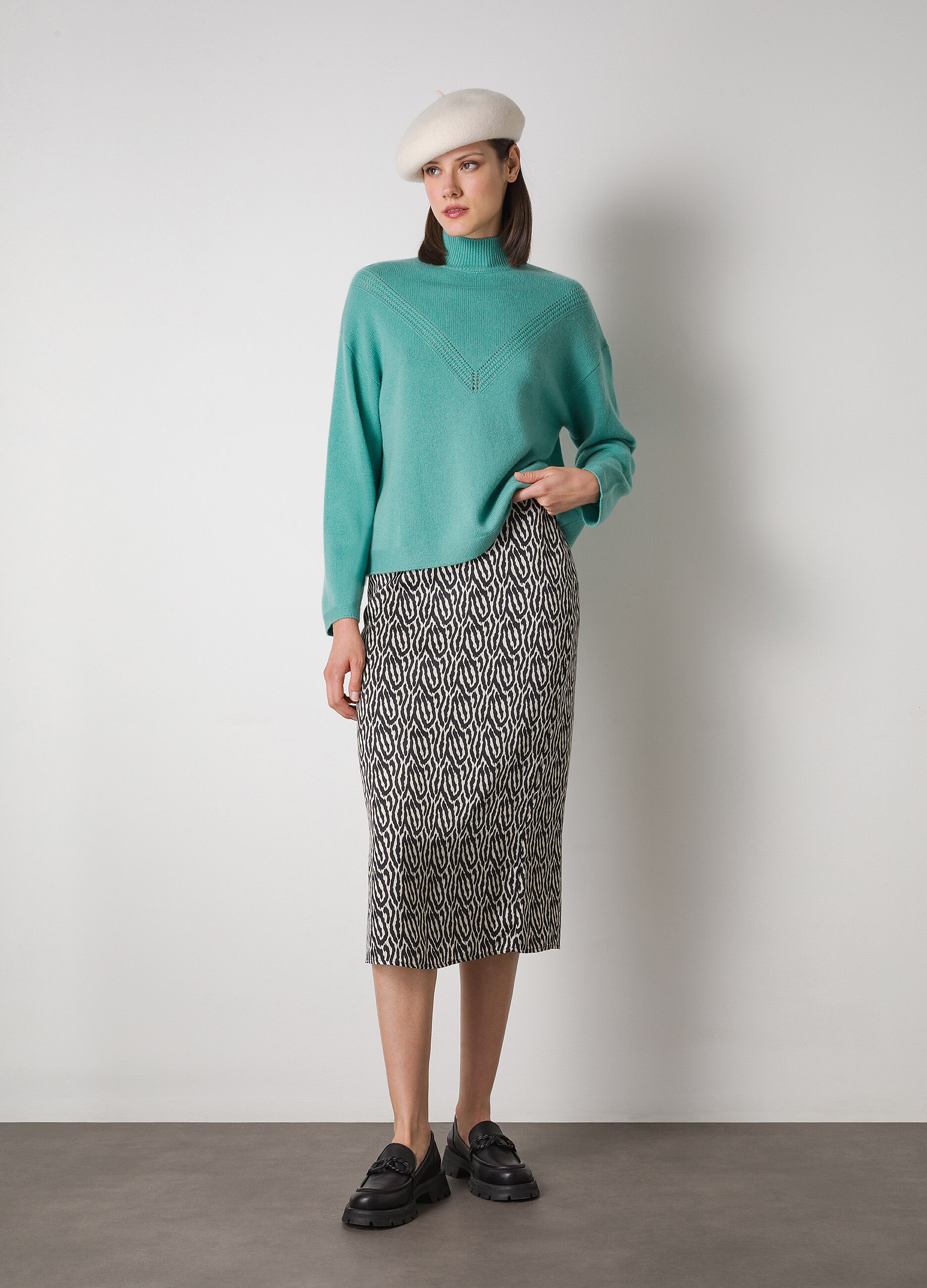 Cashmere blend pullover with high collar _0
