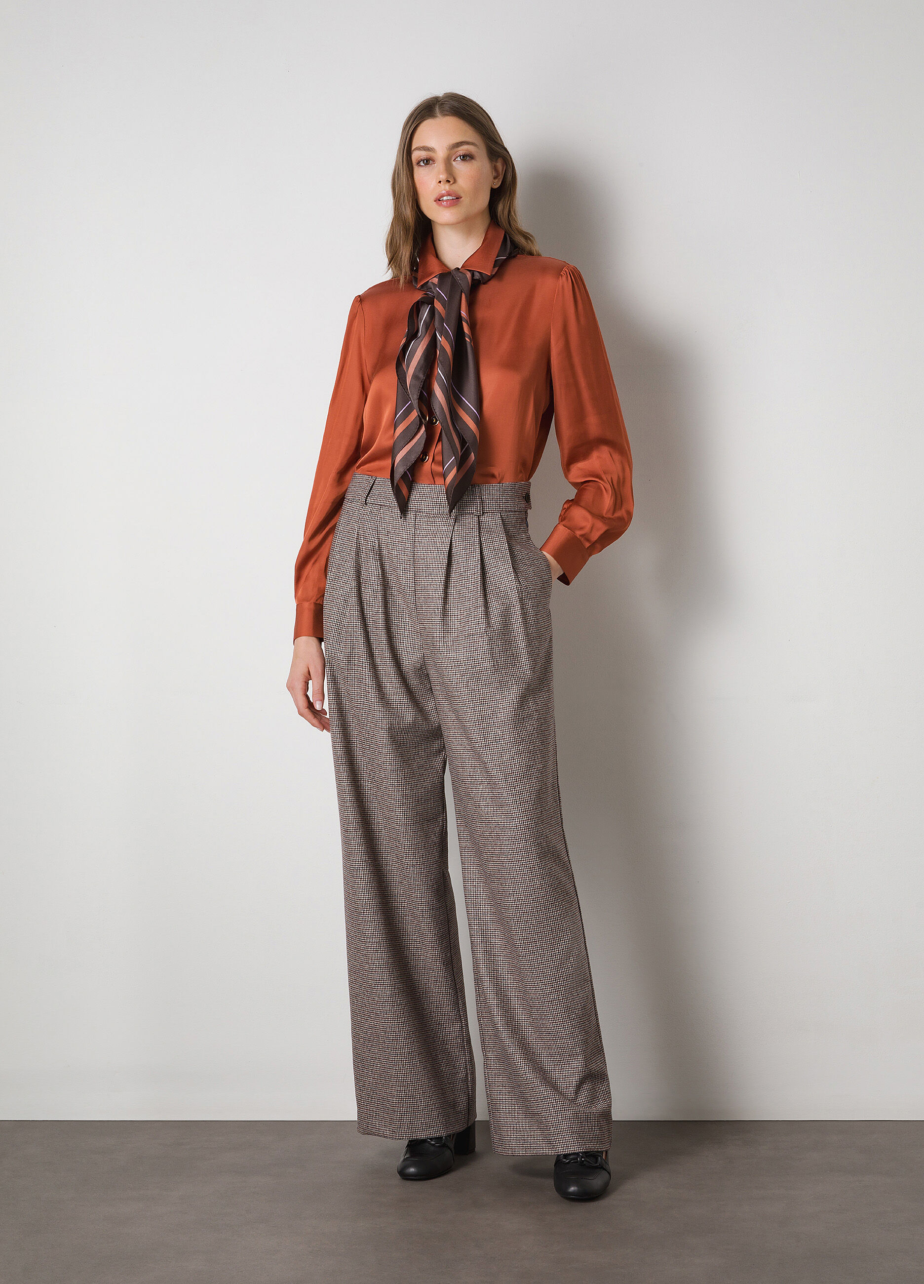 Wool blend wide flare trousers_0