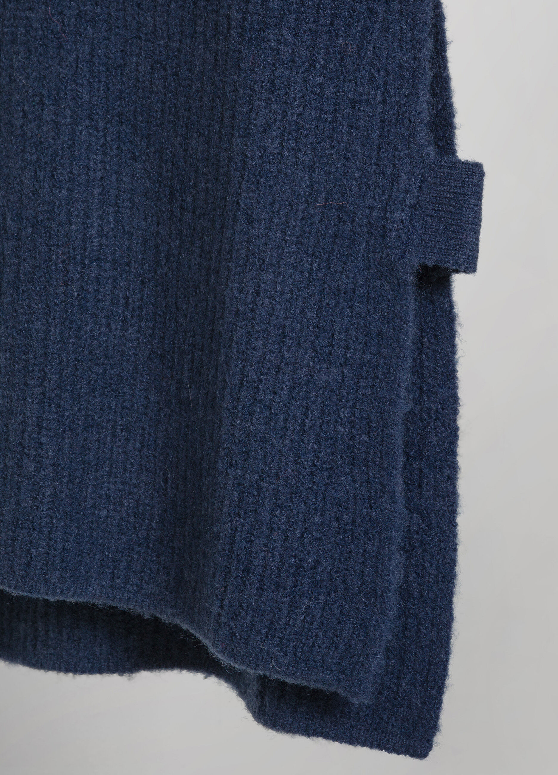 Wool-blend tricot waistcoat with side slits