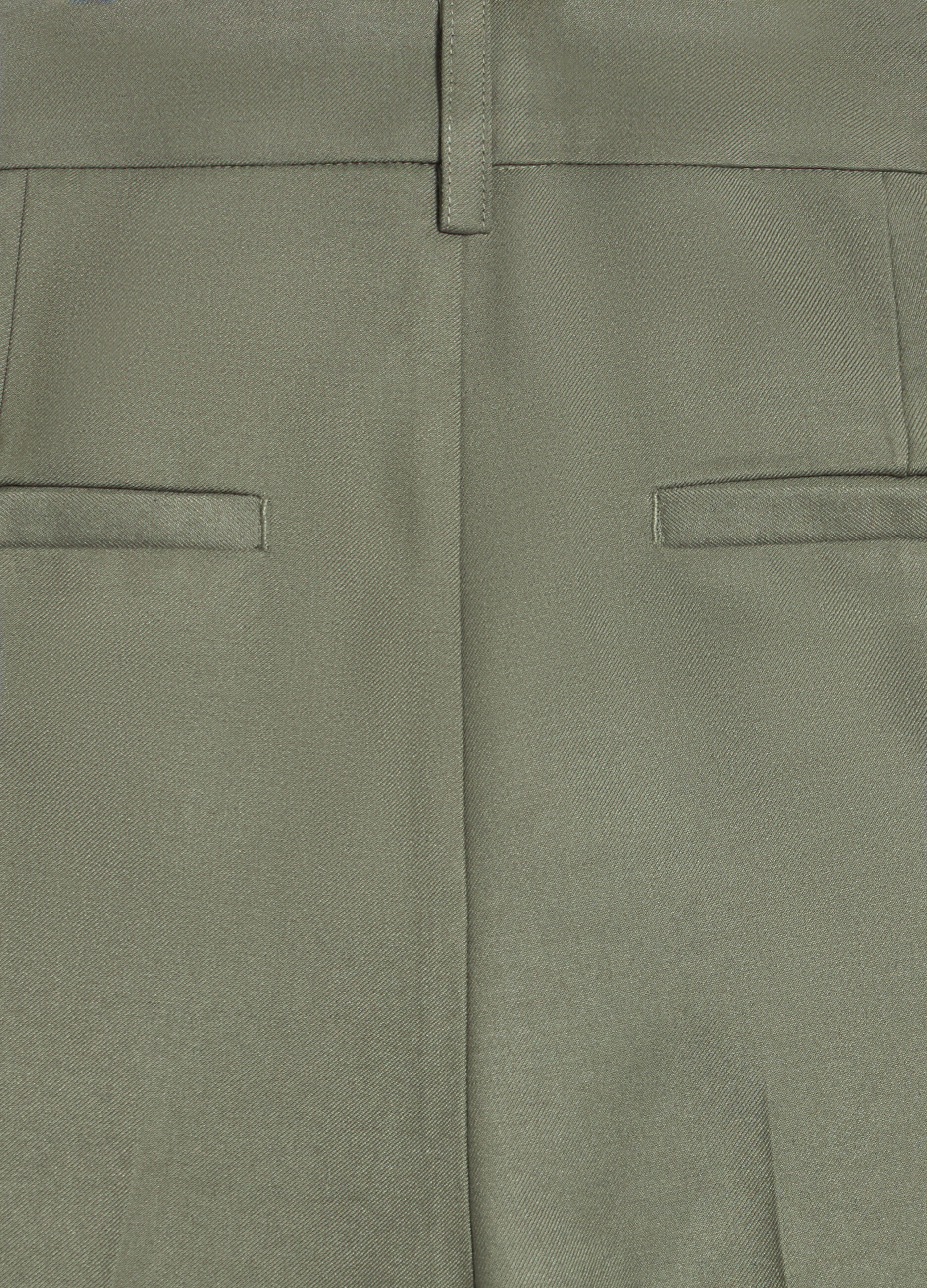 Straight-leg trousers with turn-ups