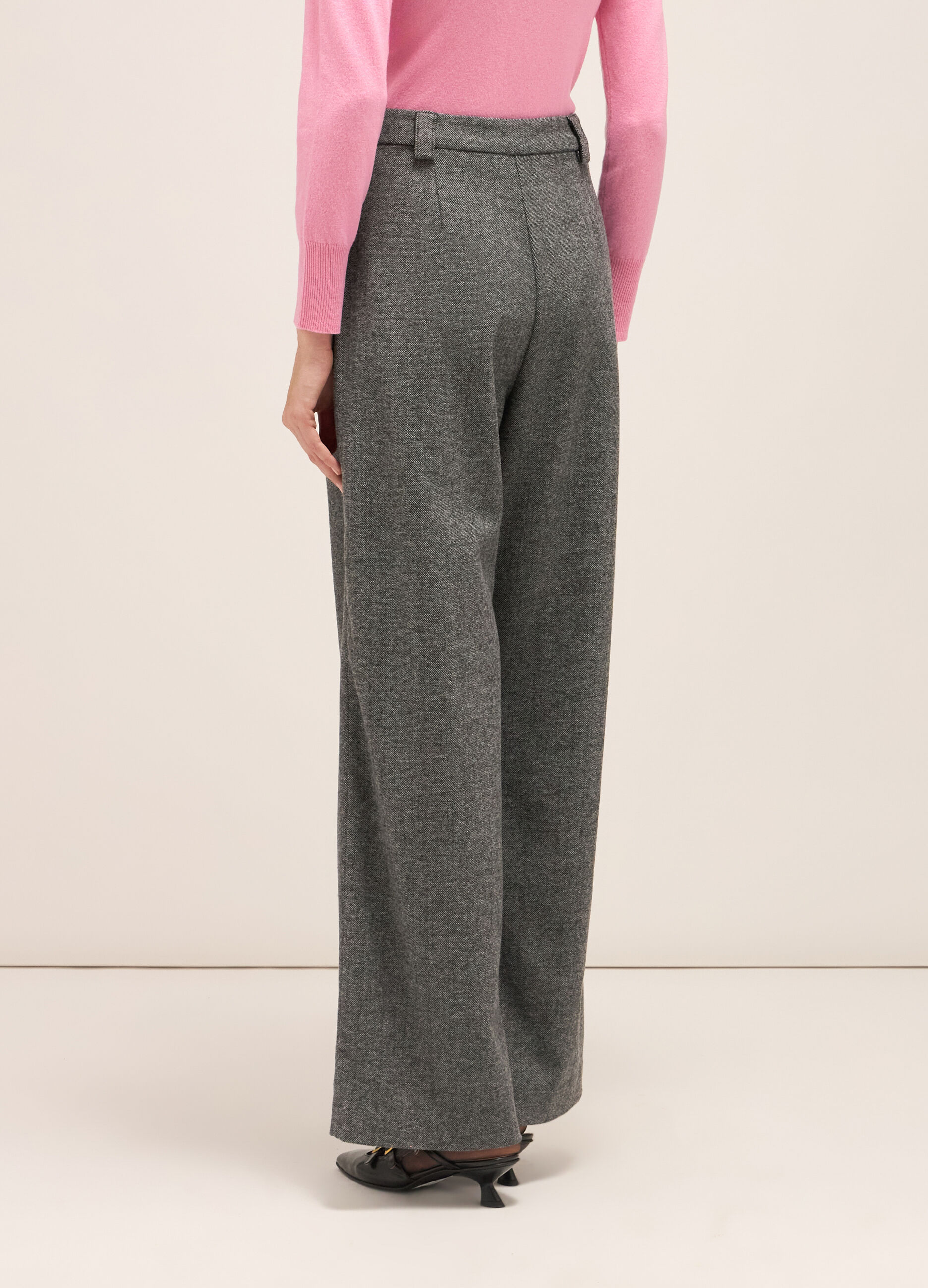 Tweed trousers with darts