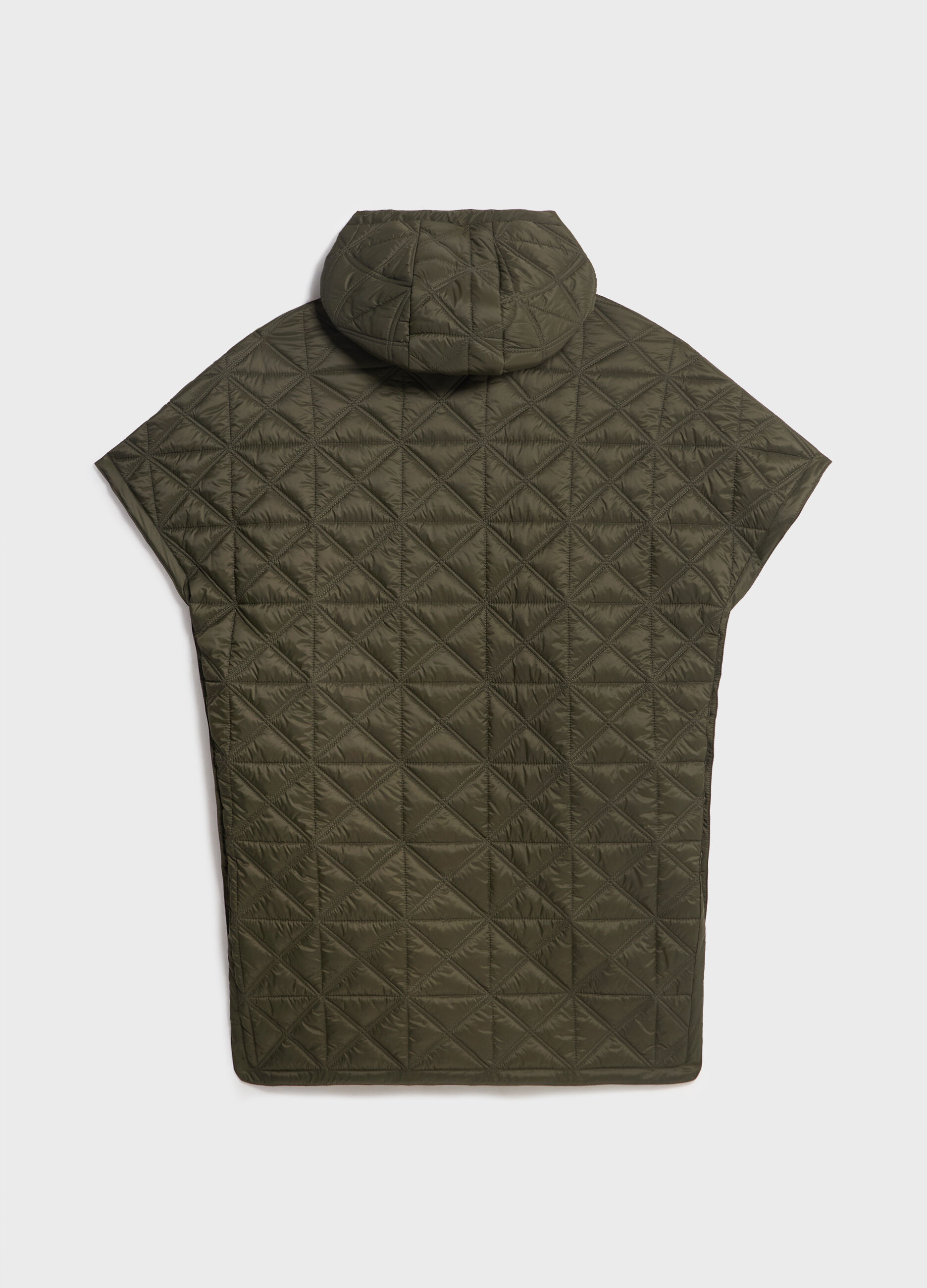 Quilted cape with hood